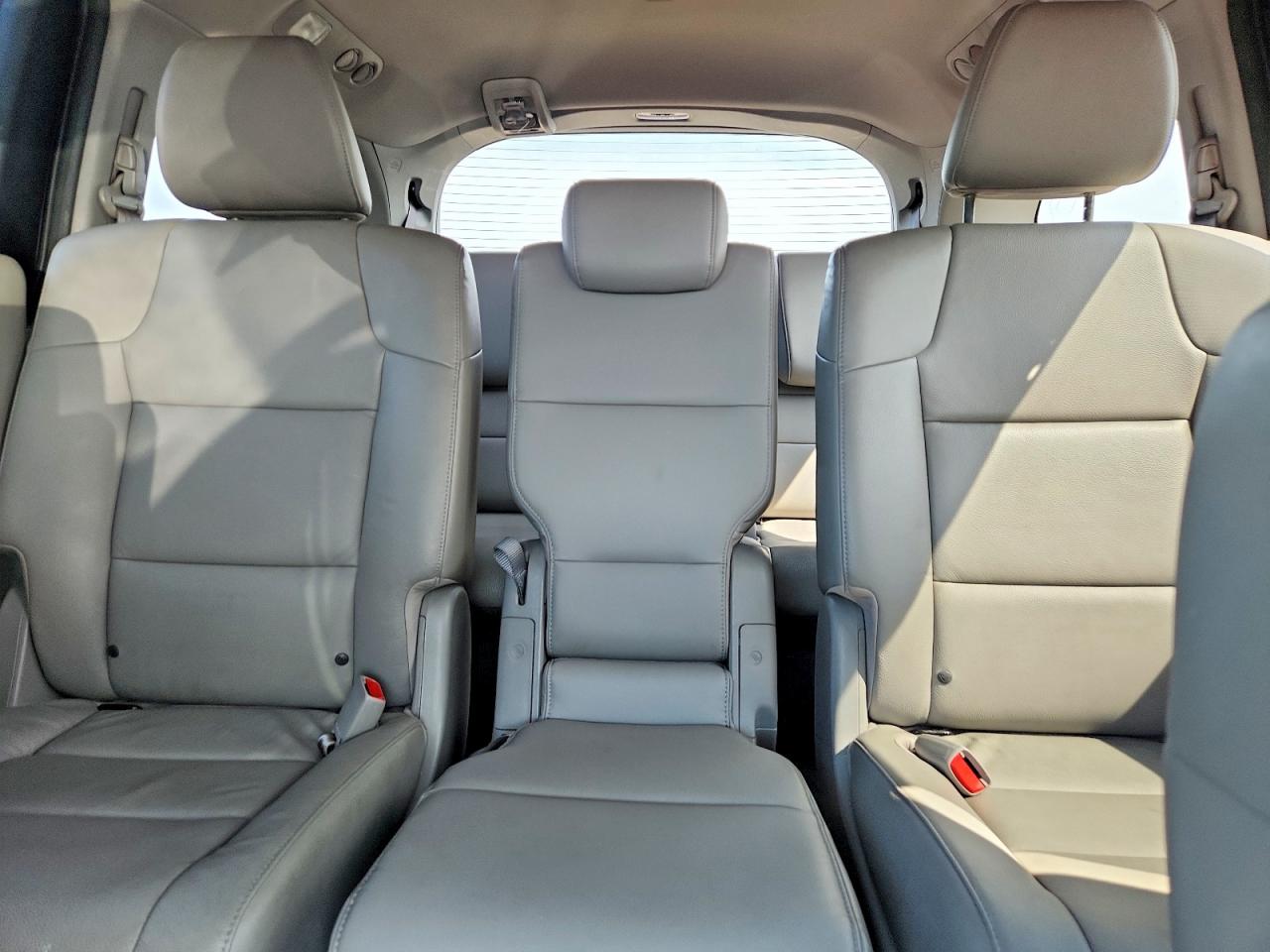 2015 Honda Odyssey Touring Серый vin: 5FNRL5H91FB117031
