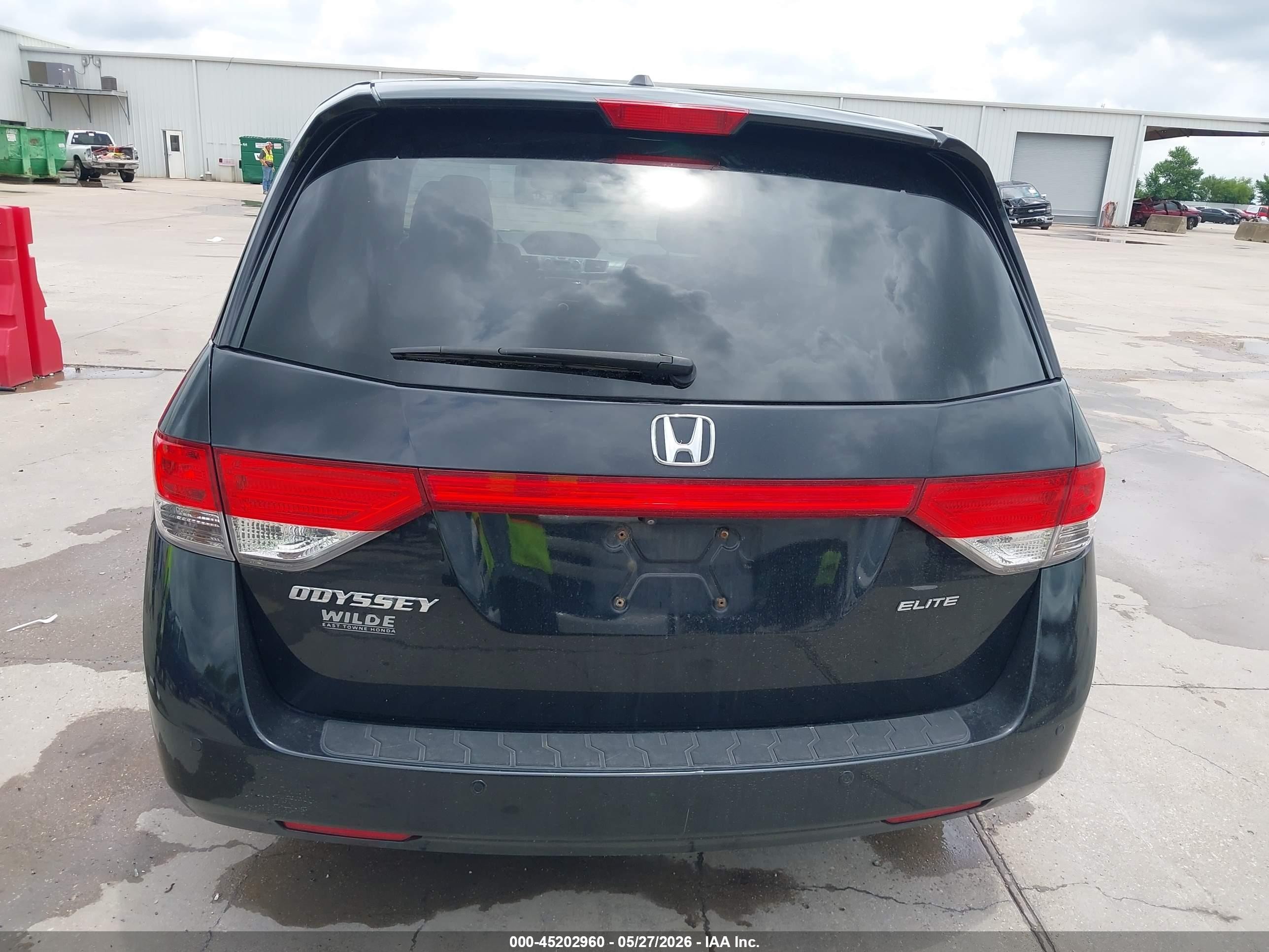 2016 Honda Odyssey Touring/touring Elite Black vin: 5FNRL5H91GB003662