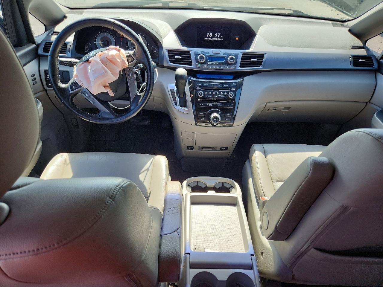 2011 Honda Odyssey Touring Gray vin: 5FNRL5H92BB062227