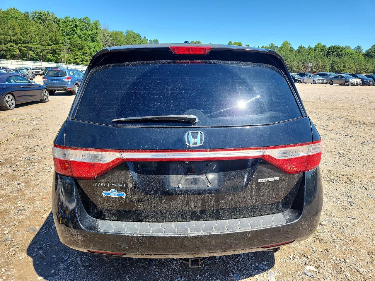 2011 Honda Odyssey Touring Black vin: 5FNRL5H92BB091517