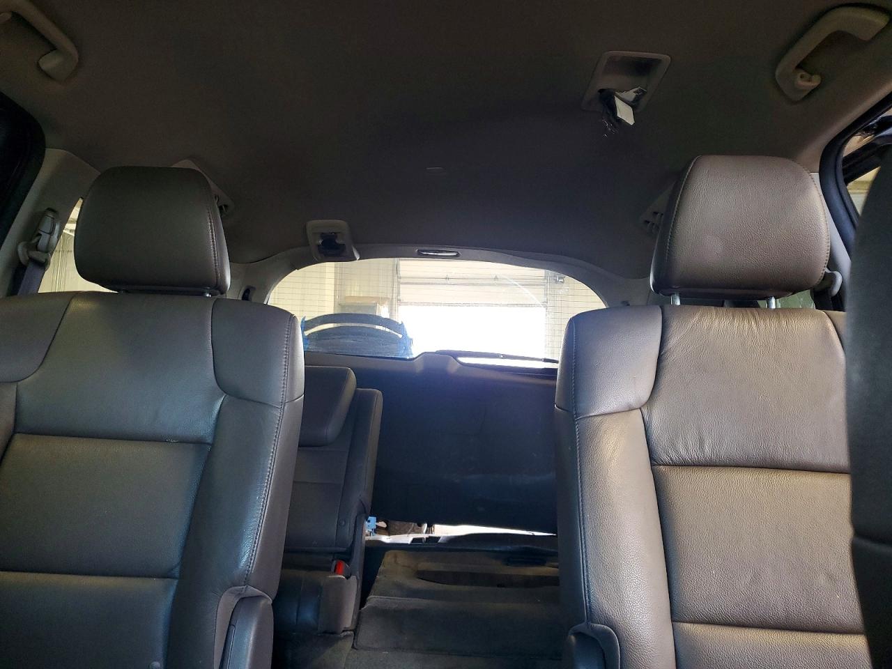 2011 Honda Odyssey Touring Угольный vin: 5FNRL5H92BB092117
