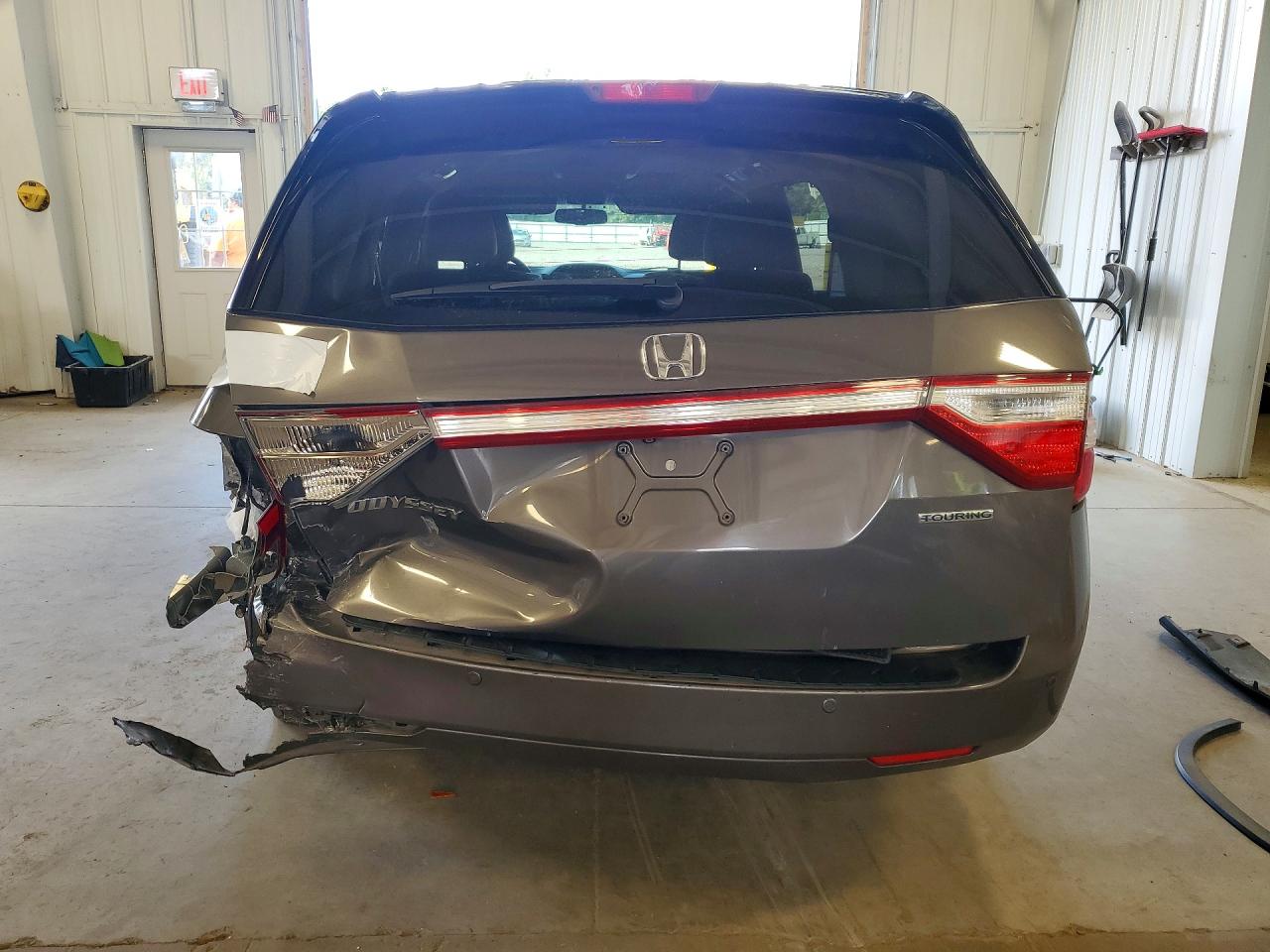 2011 Honda Odyssey Touring Угольный vin: 5FNRL5H92BB092117