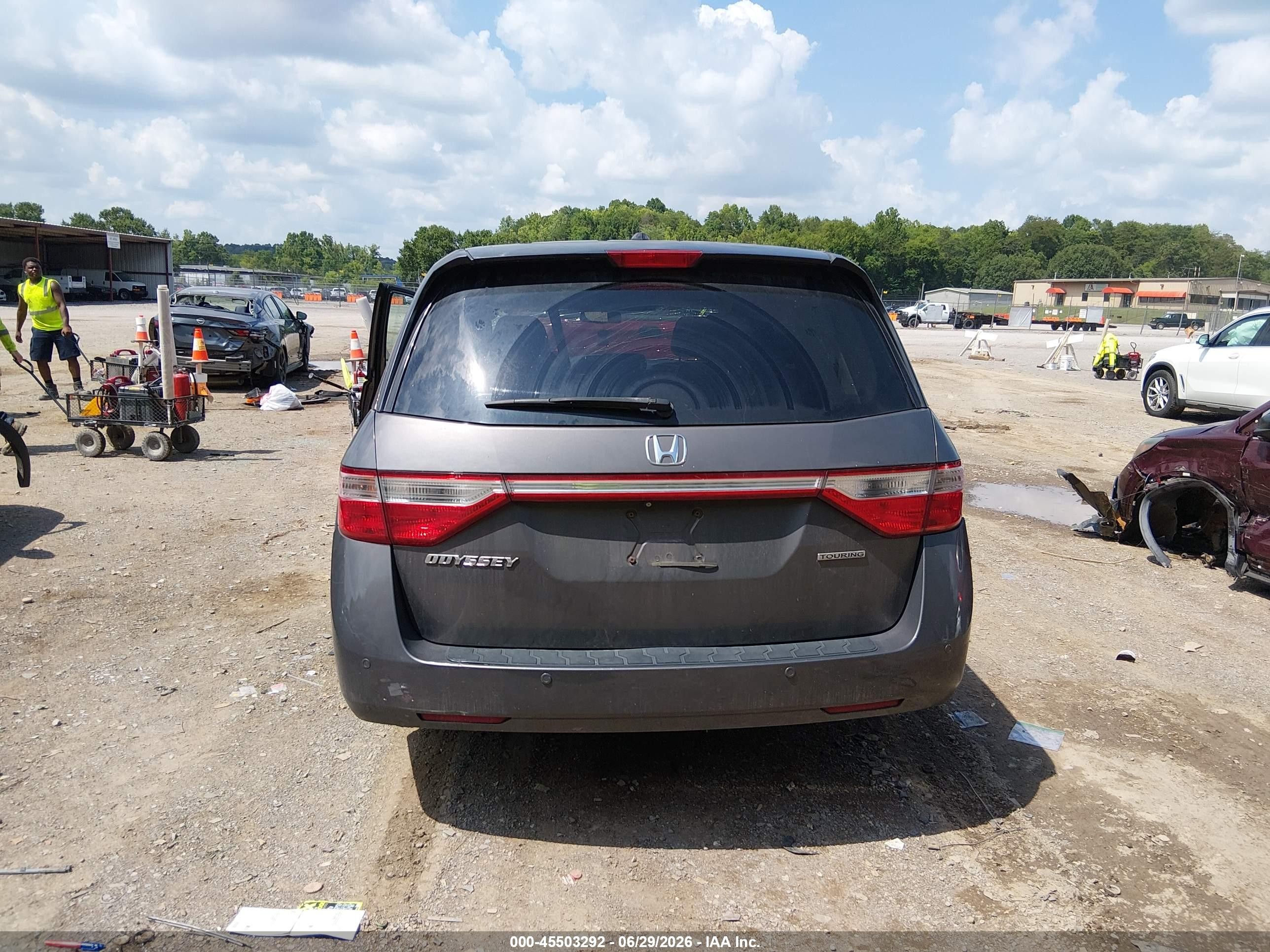 2012 Honda Odyssey Touring/touring Elite Gray vin: 5FNRL5H92CB013935