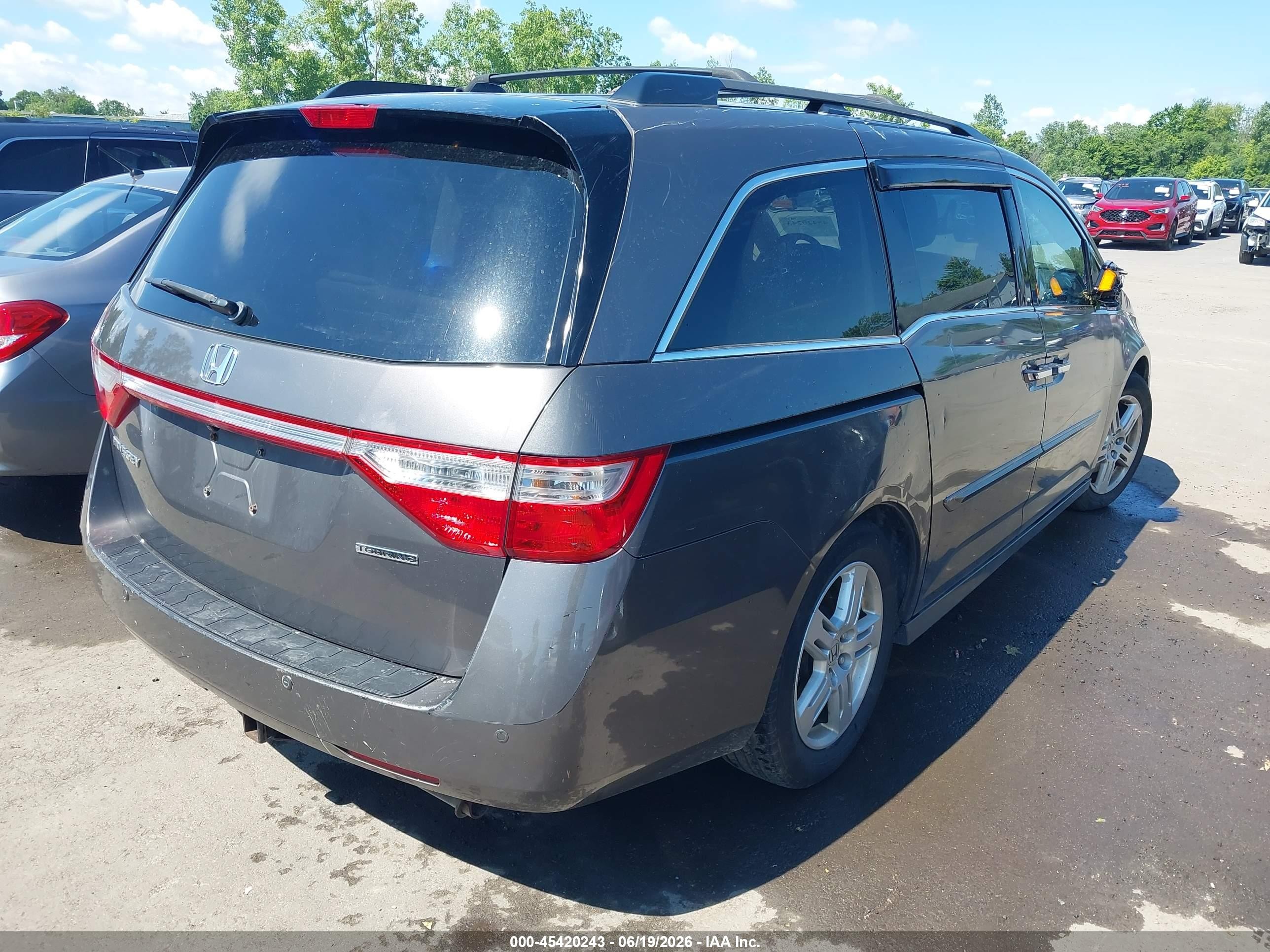 2012 Honda Odyssey Touring/touring Elite Brown vin: 5FNRL5H92CB034607