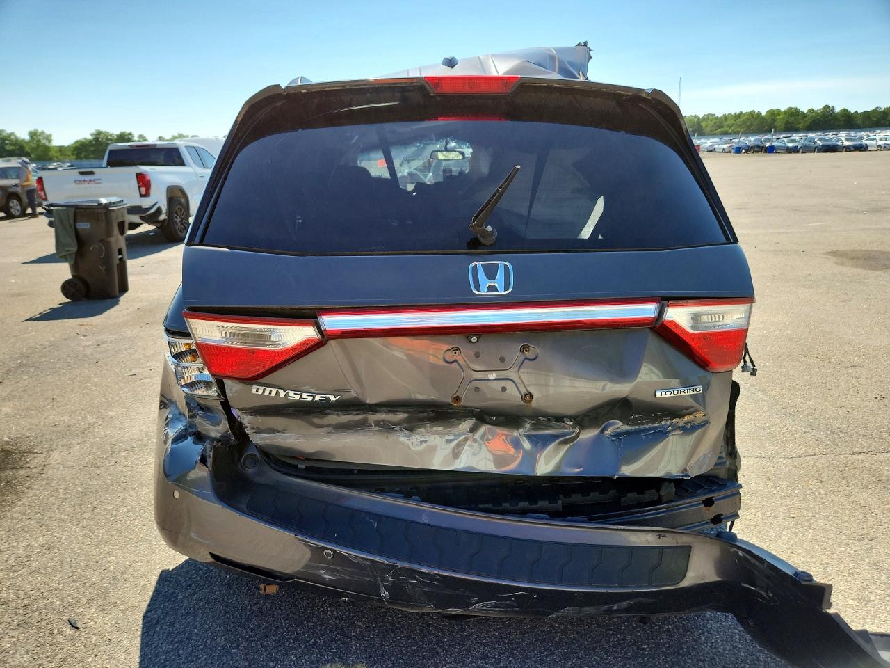 2012 Honda Odyssey Touring Gray vin: 5FNRL5H92CB144671