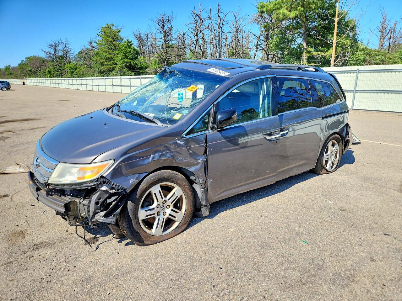 2012 Honda Odyssey Touring Gray vin: 5FNRL5H92CB144671