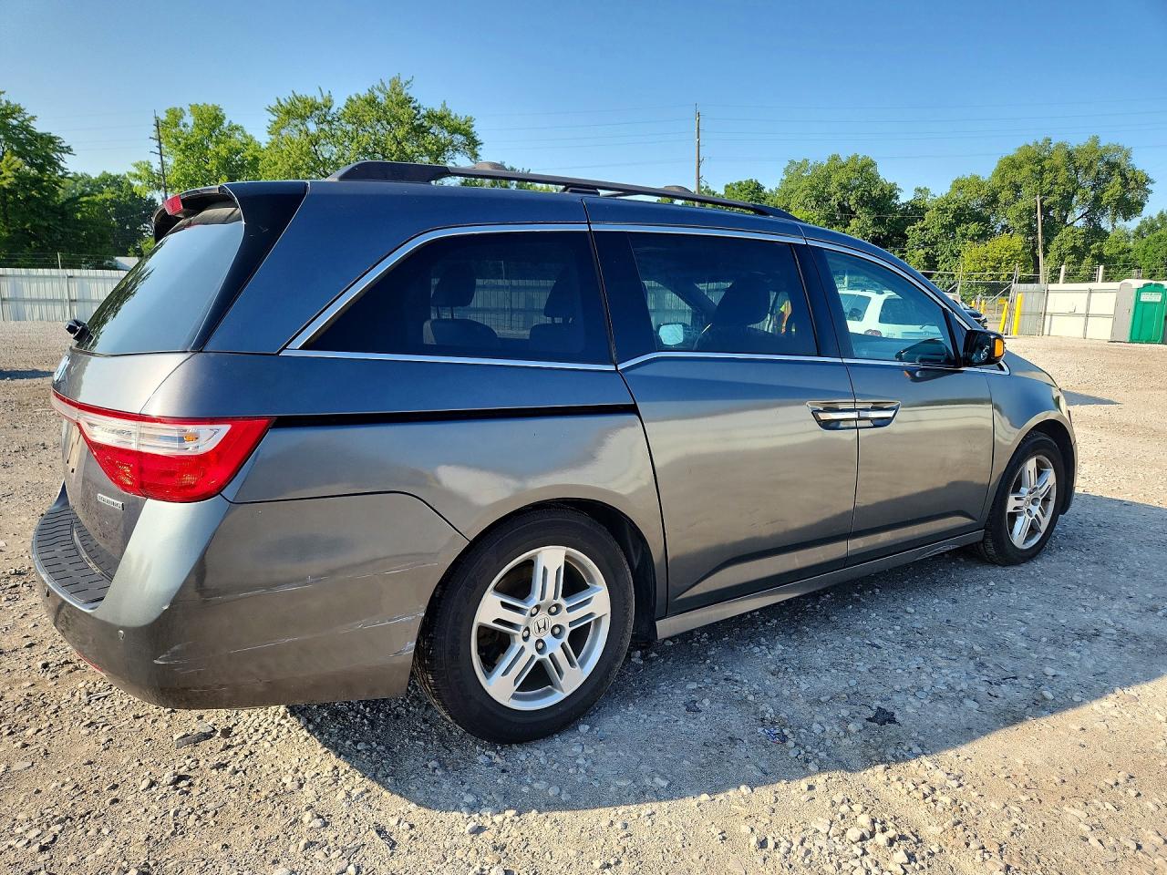2012 Honda Odyssey Touring Gray vin: 5FNRL5H92CB145951