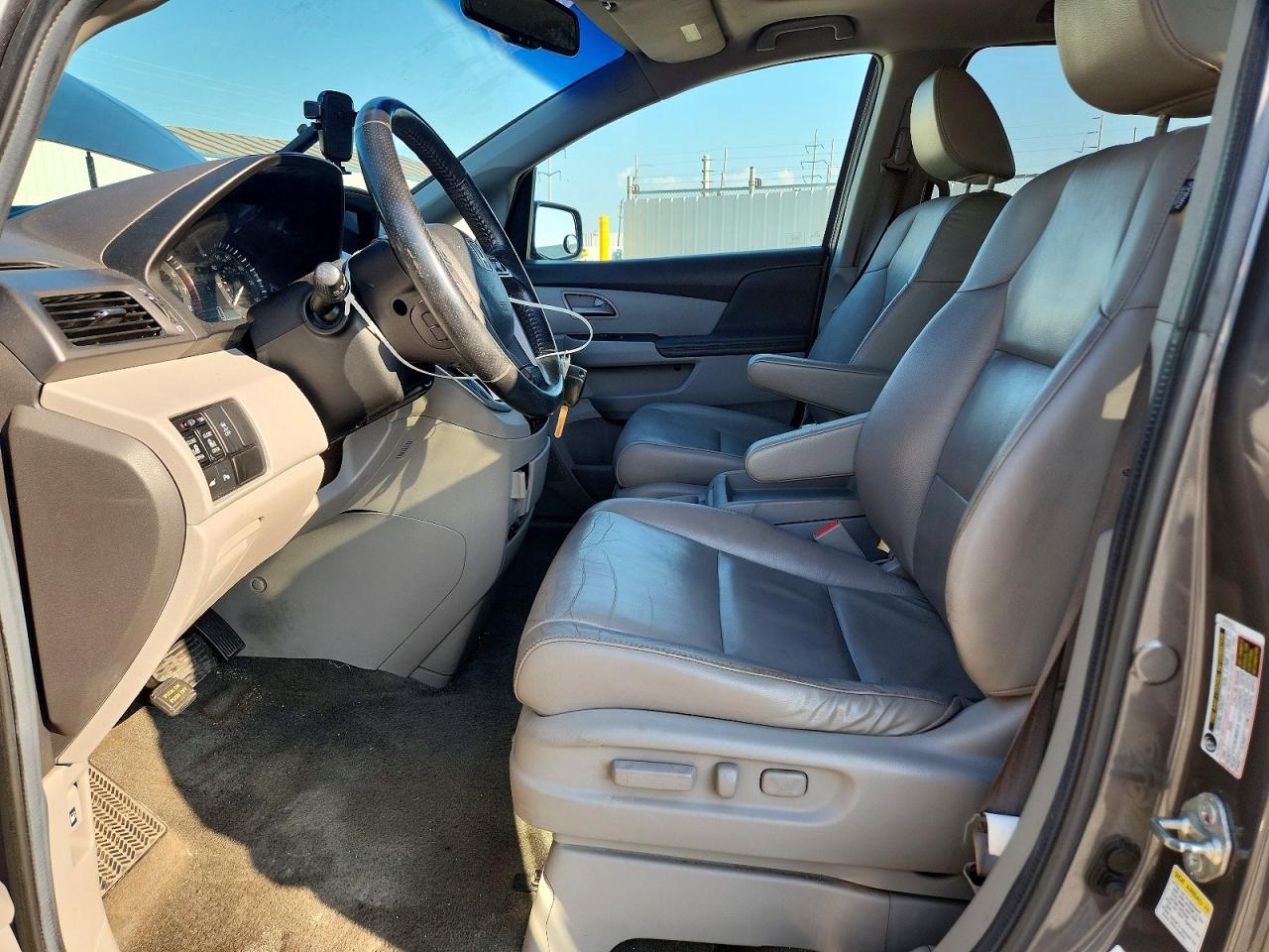2012 Honda Odyssey Touring Gray vin: 5FNRL5H92CB145951
