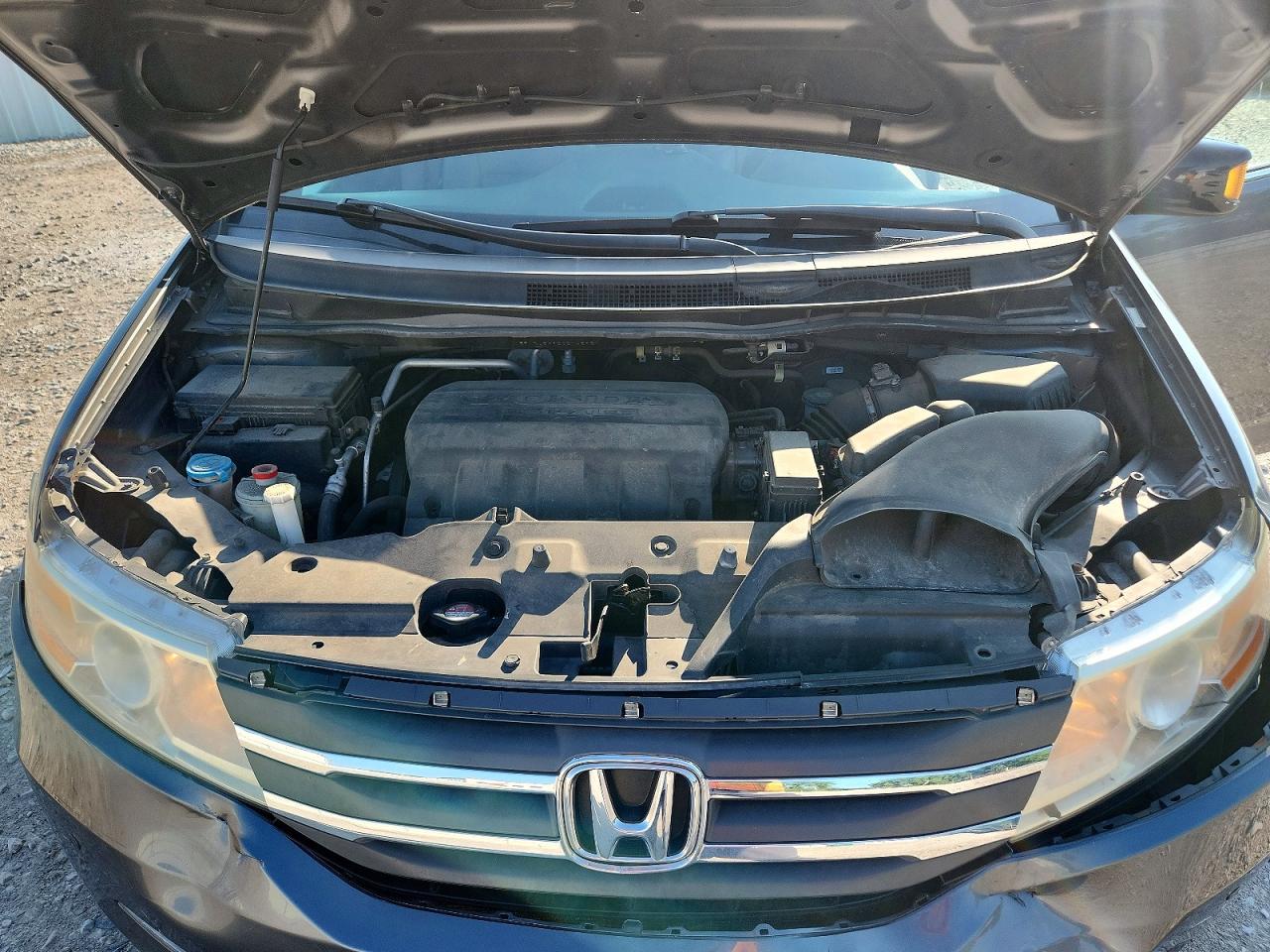 2012 Honda Odyssey Touring Gray vin: 5FNRL5H92CB145951