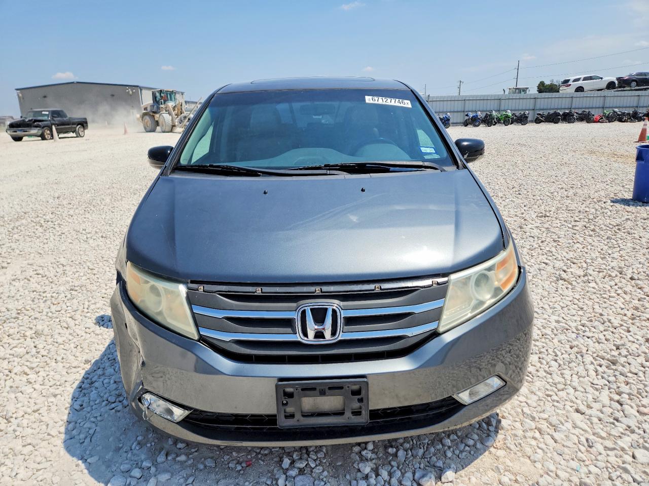 2013 Honda Odyssey Touring Gray vin: 5FNRL5H92DB016545
