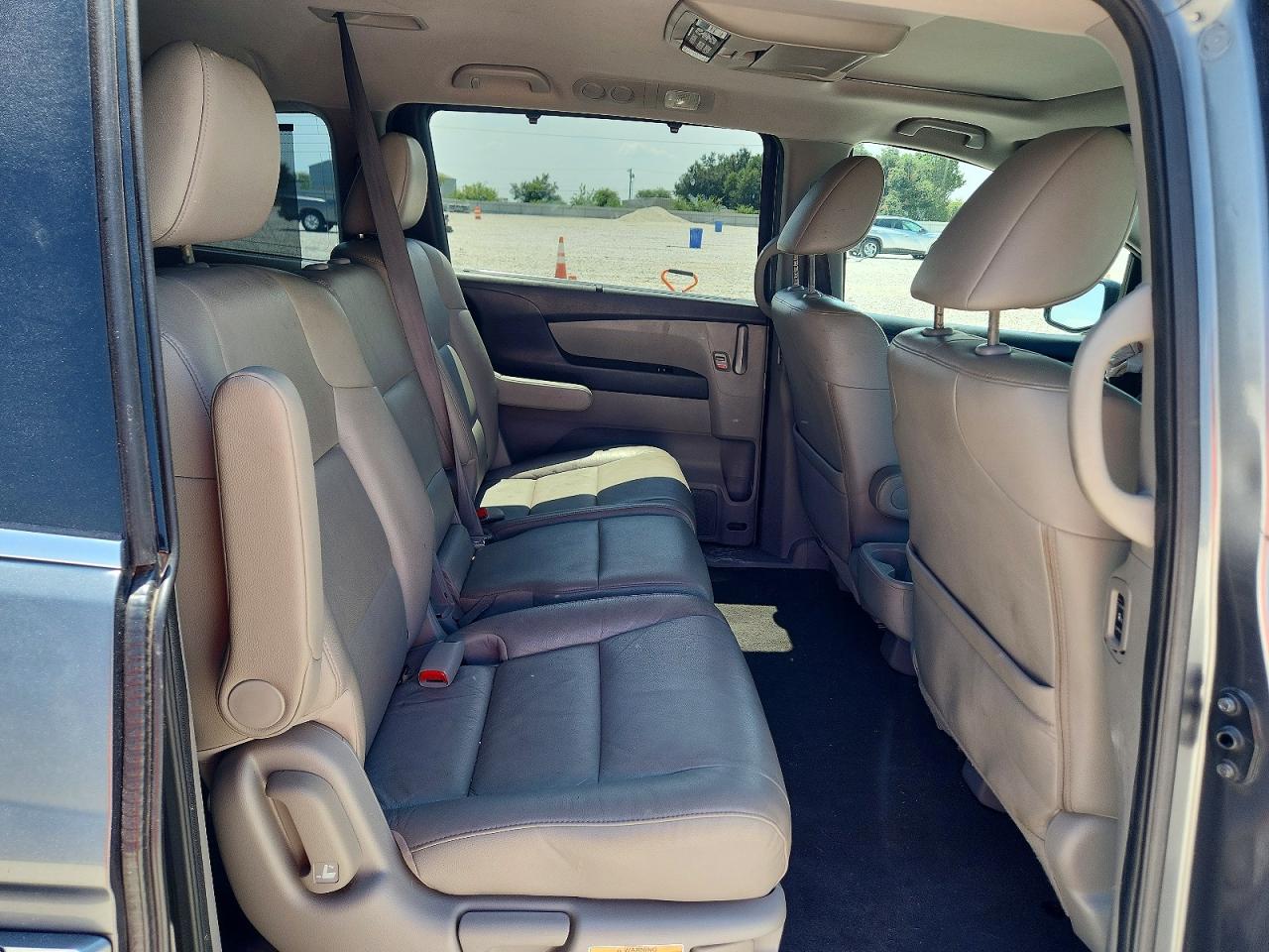 2013 Honda Odyssey Touring Gray vin: 5FNRL5H92DB016545