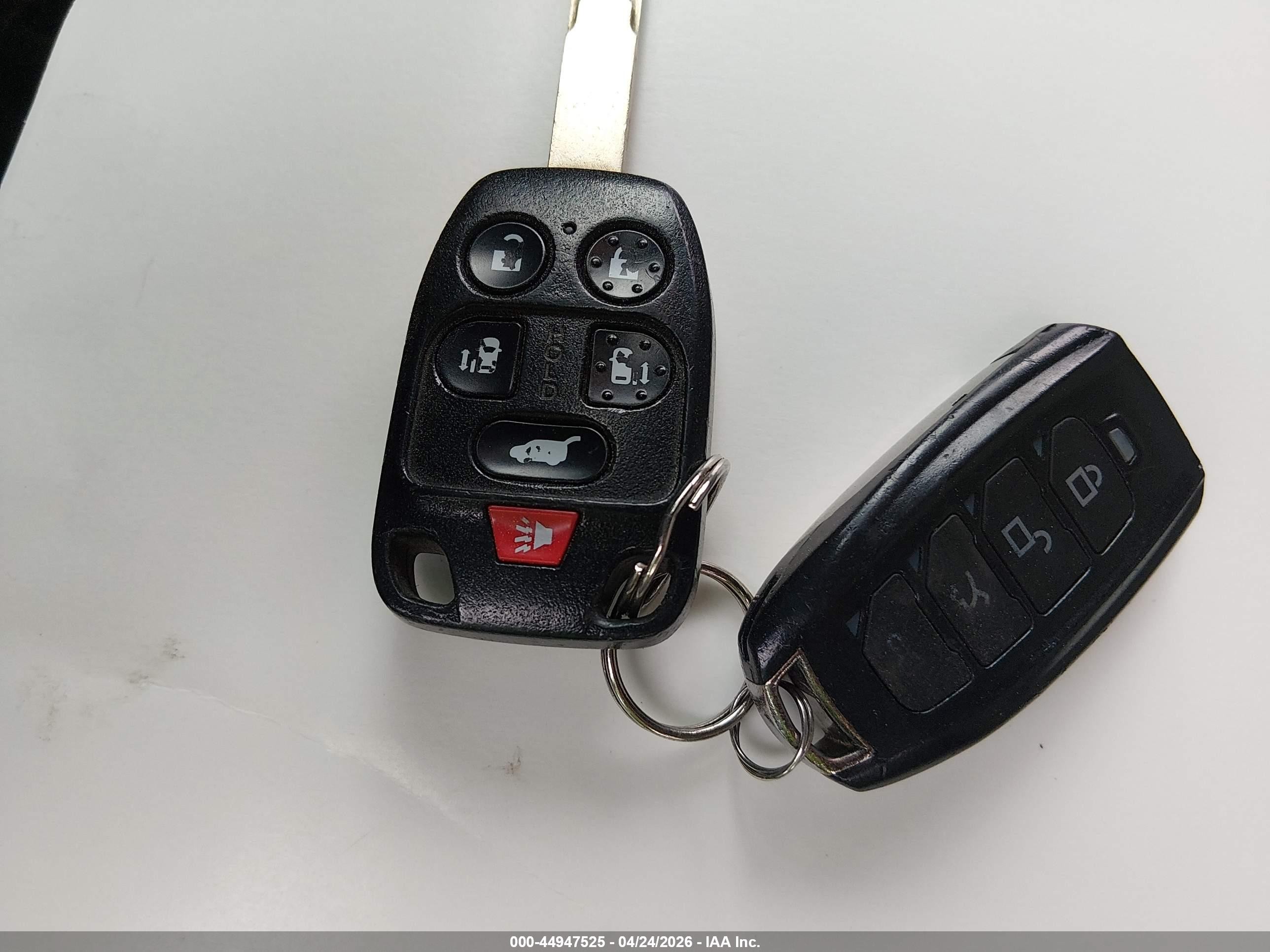 2013 Honda Odyssey Touring/touring Elite Silver vin: 5FNRL5H92DB033944