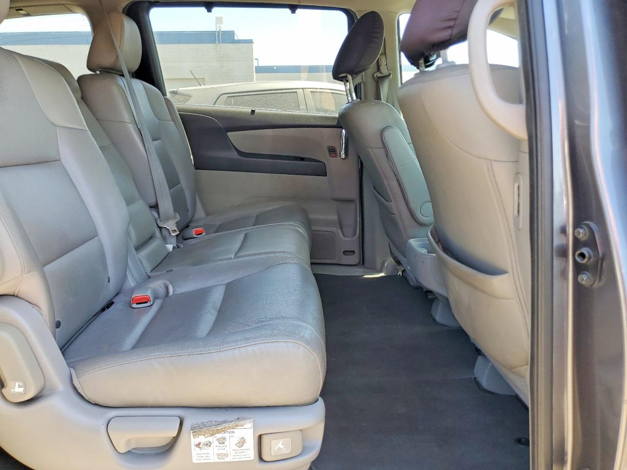2014 Honda Odyssey Touring Charcoal vin: 5FNRL5H92EB051071