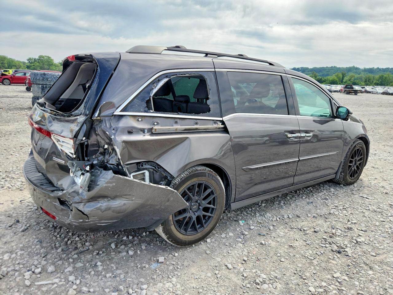 2014 Honda Odyssey Touring Gray vin: 5FNRL5H92EB070106