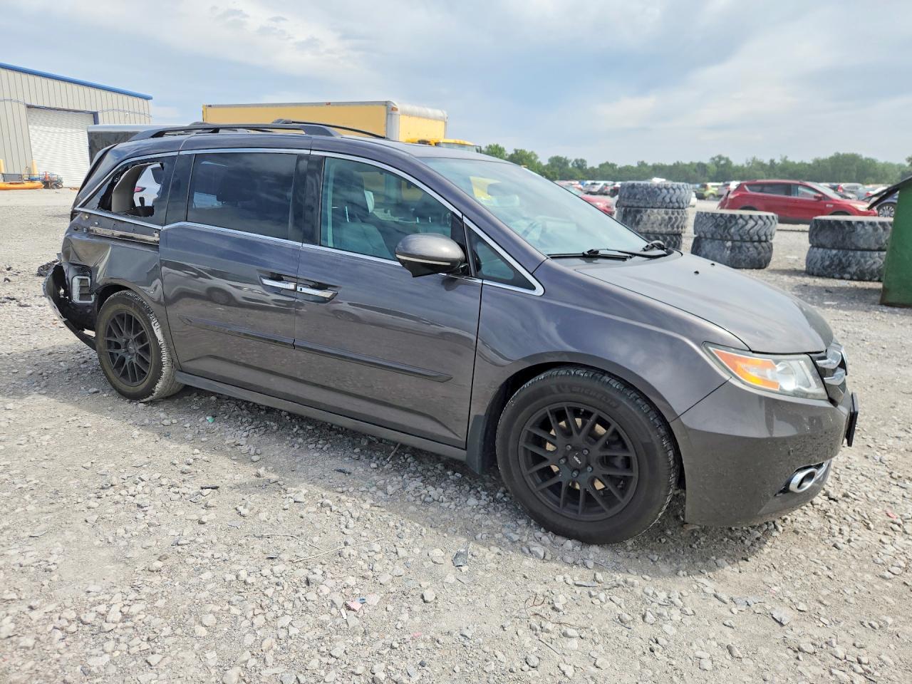 2014 Honda Odyssey Touring Gray vin: 5FNRL5H92EB070106