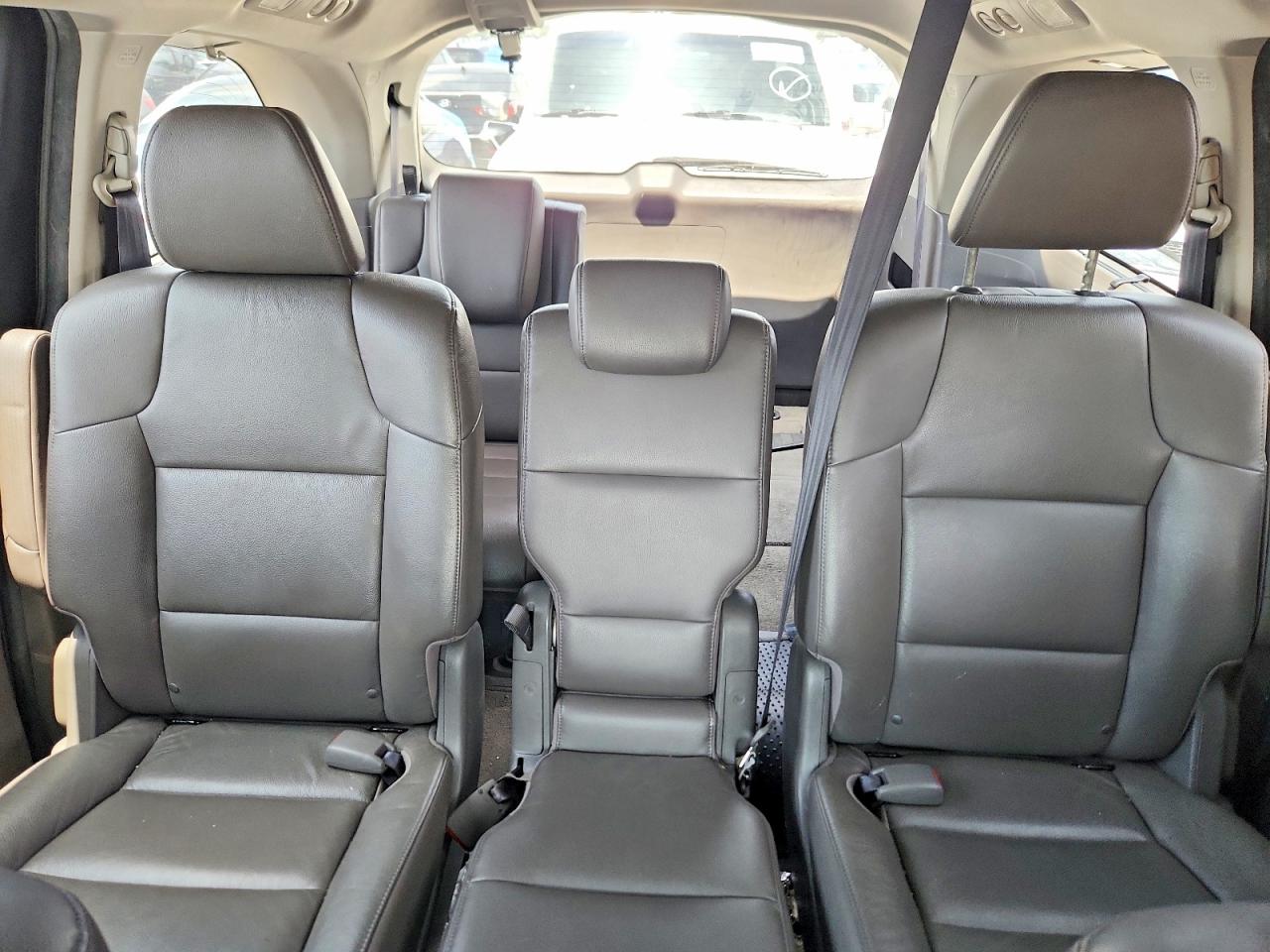 2014 Honda Odyssey Touring Gray vin: 5FNRL5H92EB109261