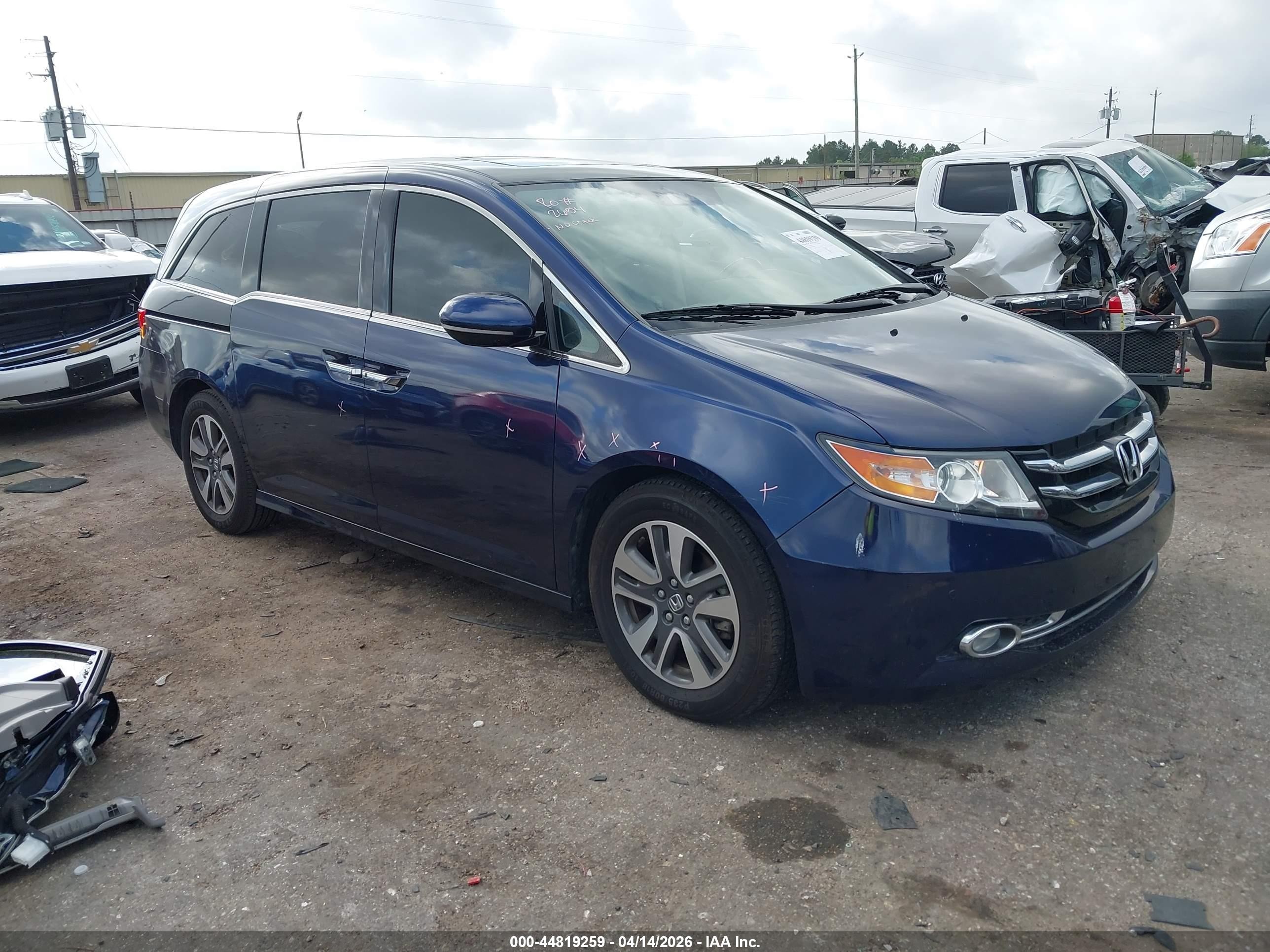 2015 Honda Odyssey Touring/touring Elite Blue vin: 5FNRL5H92FB028150