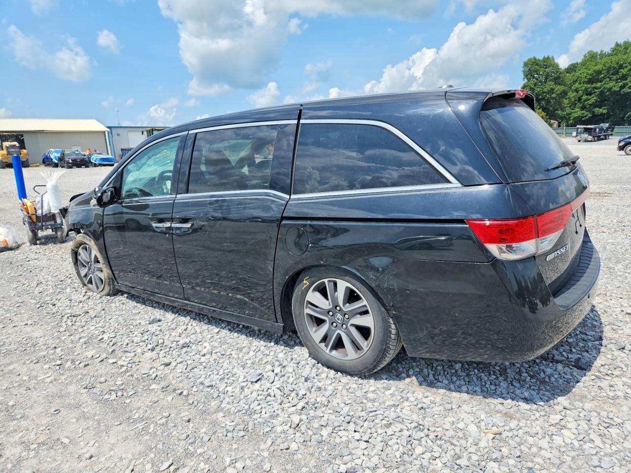2015 Honda Odyssey Touring Black vin: 5FNRL5H92FB028228