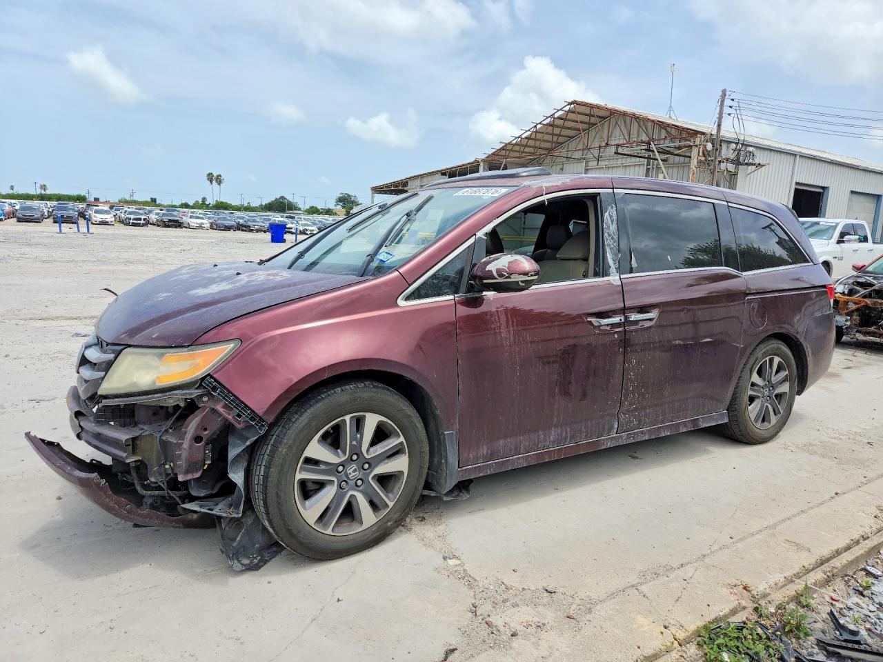 2015 Honda Odyssey Touring Maroon vin: 5FNRL5H92FB063738