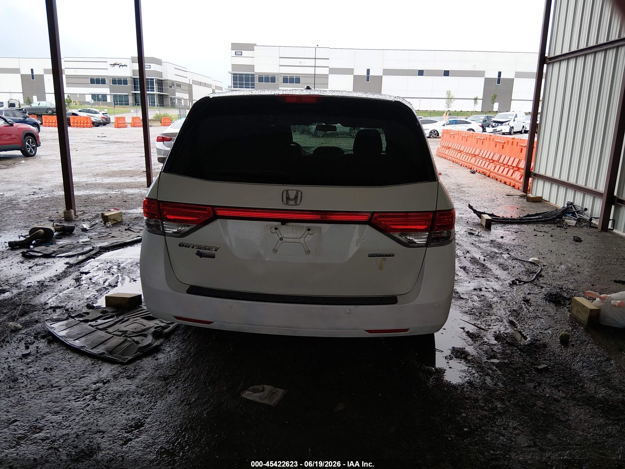 2015 Honda Odyssey Touring/touring Elite White vin: 5FNRL5H92FB118463