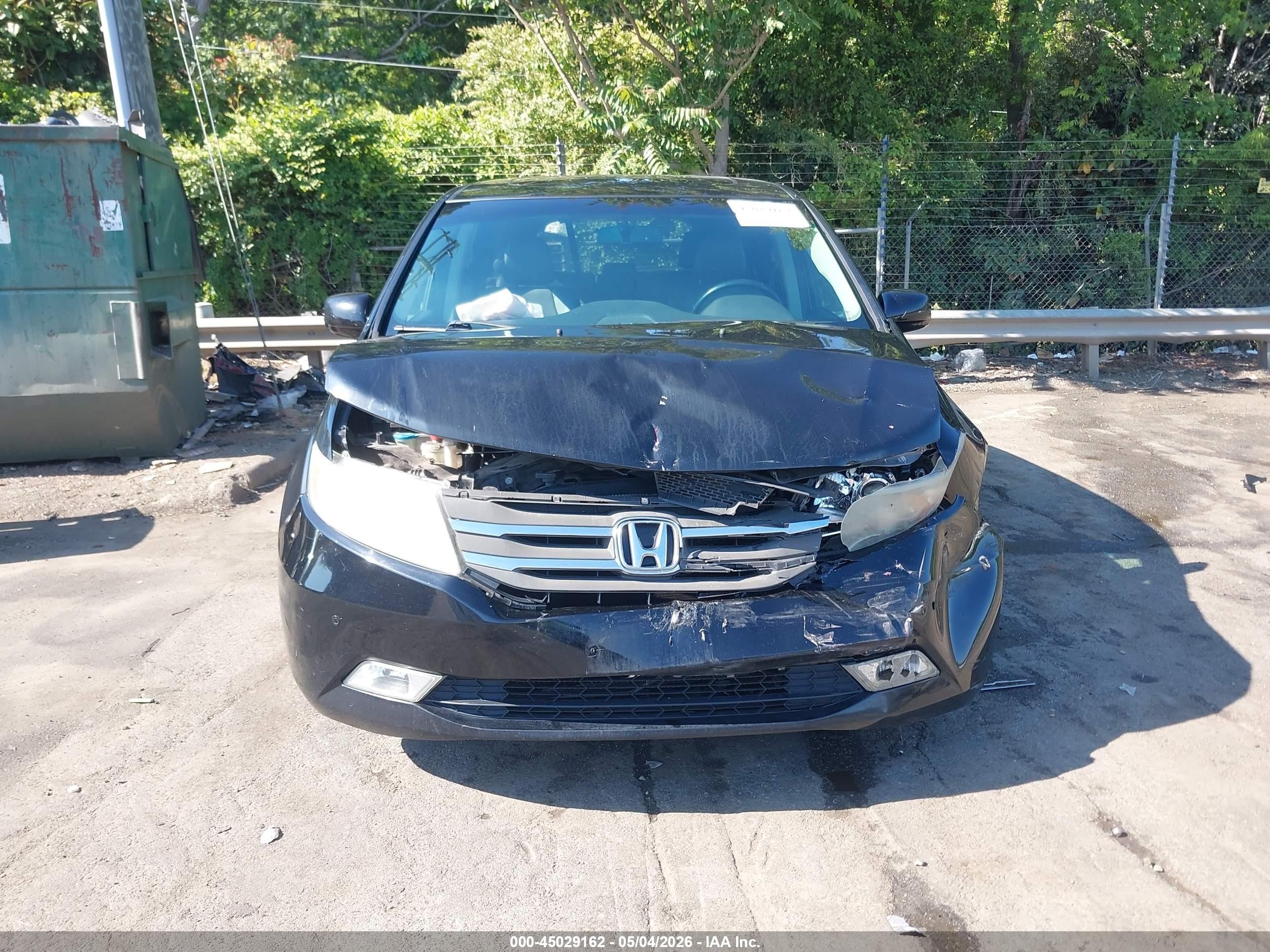 2011 Honda Odyssey Touring/touring Elite Black vin: 5FNRL5H93BB041855