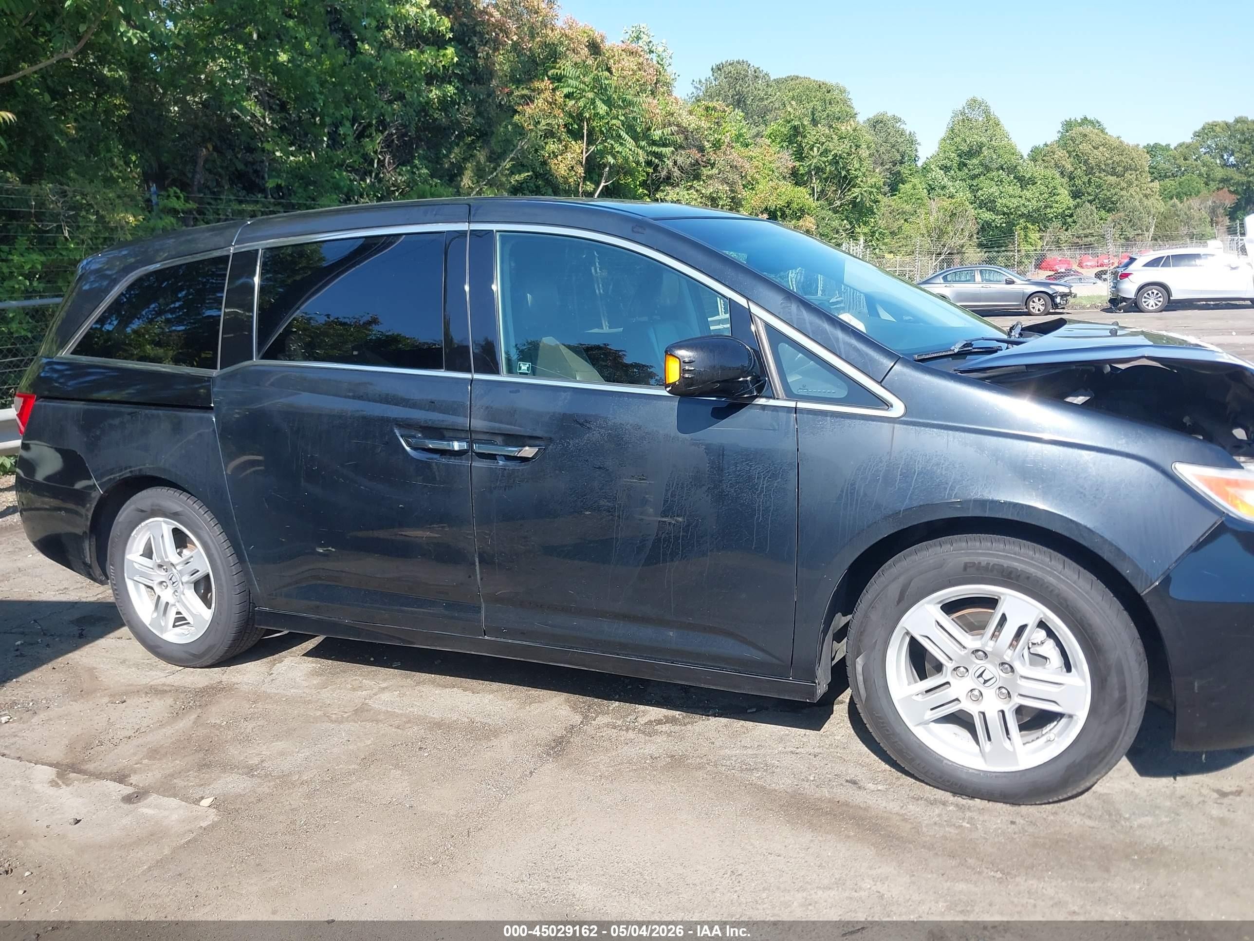 2011 Honda Odyssey Touring/touring Elite Black vin: 5FNRL5H93BB041855