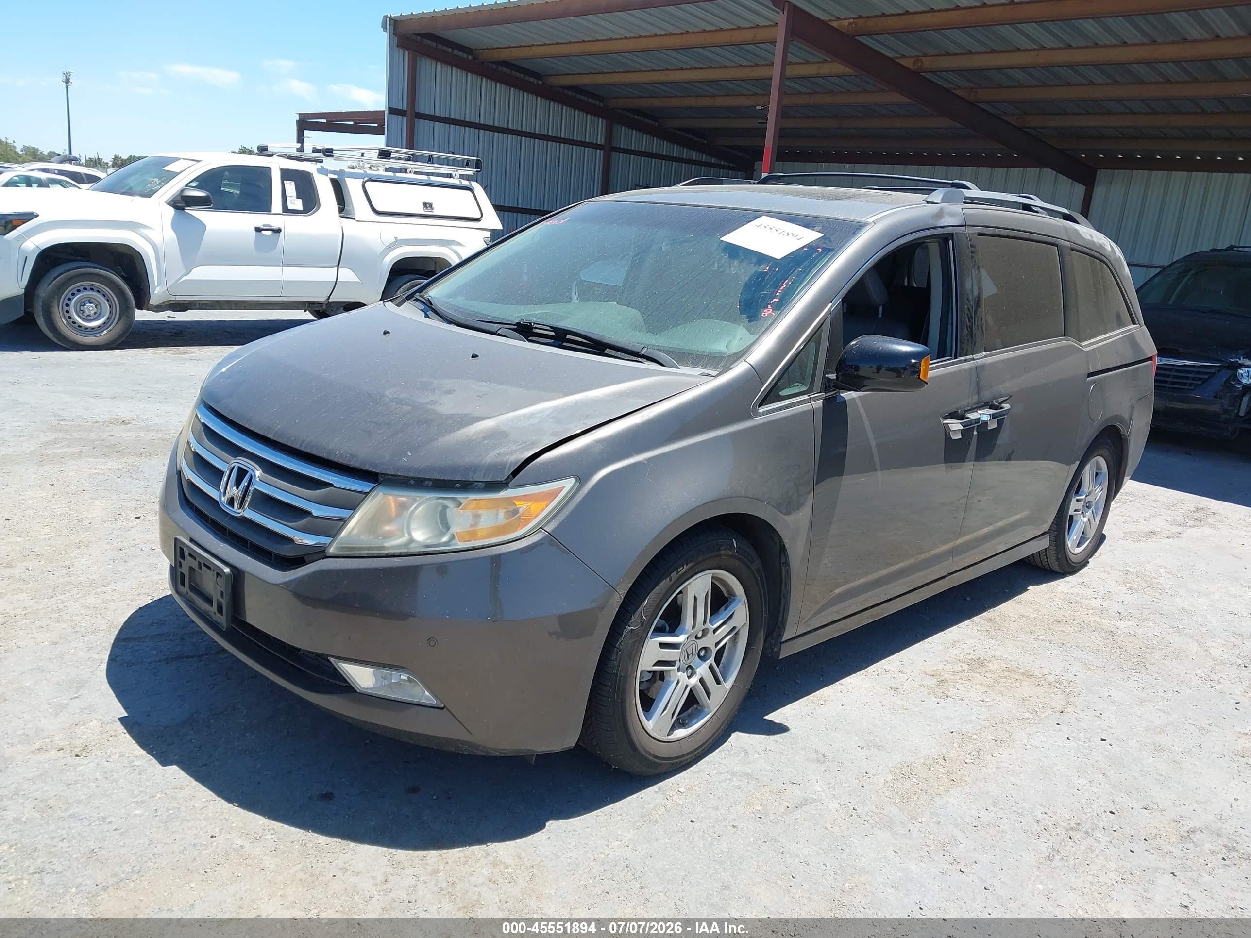 2011 Honda Odyssey Touring/touring Elite Gray vin: 5FNRL5H93BB056629