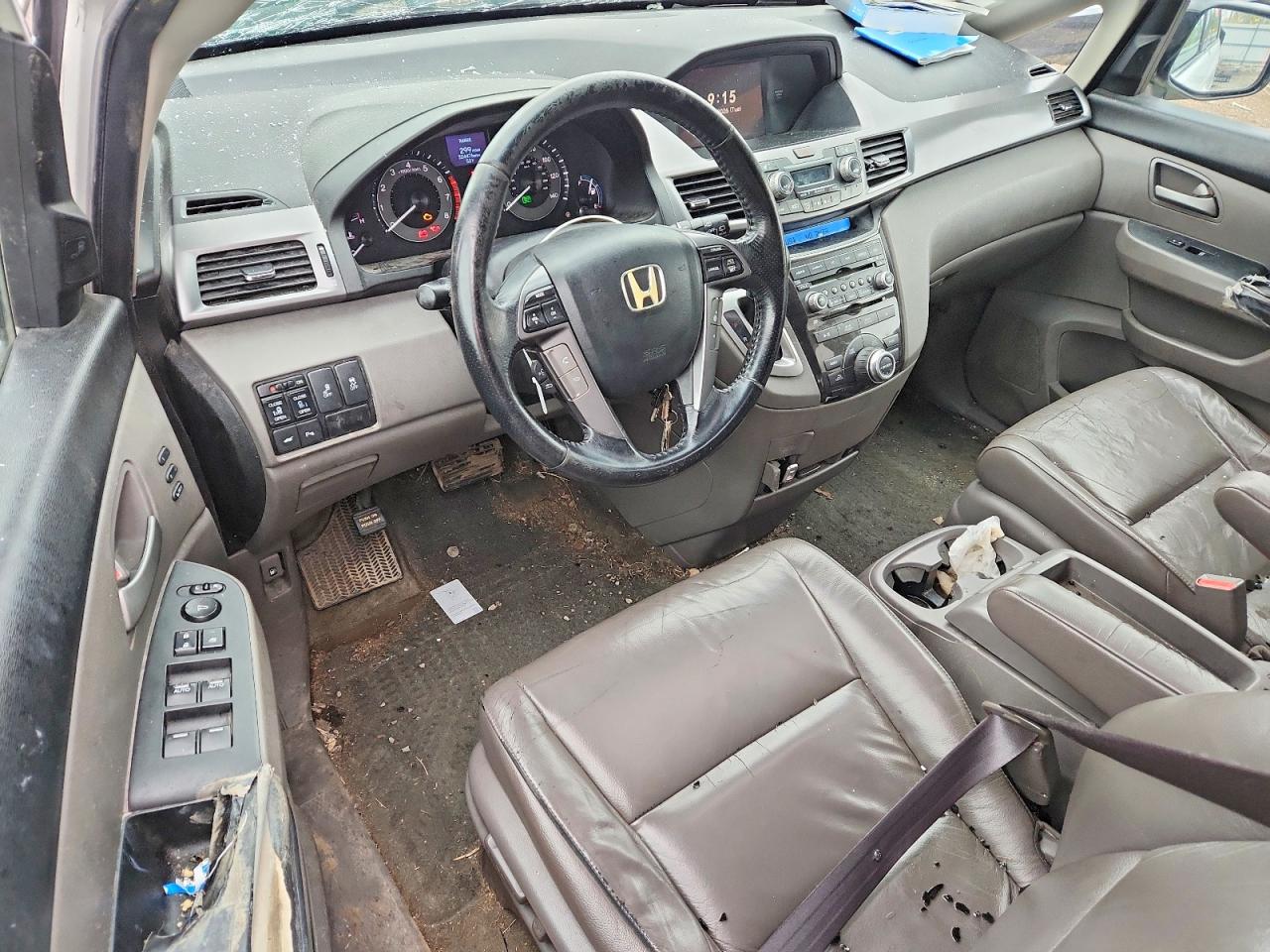2011 Honda Odyssey Touring Белый vin: 5FNRL5H93BB063712