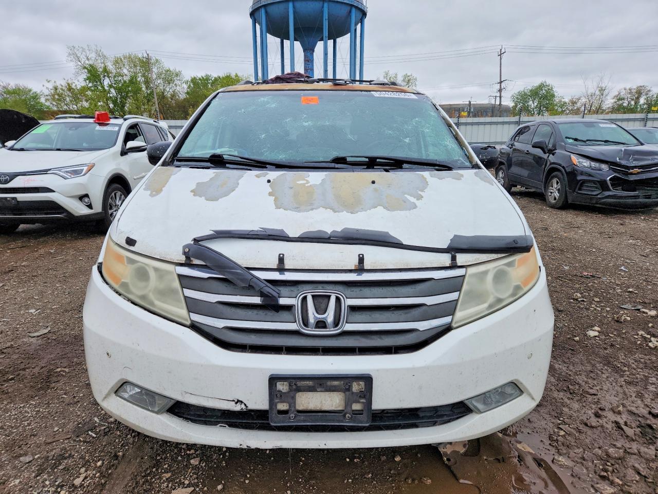 2011 Honda Odyssey Touring Белый vin: 5FNRL5H93BB063712