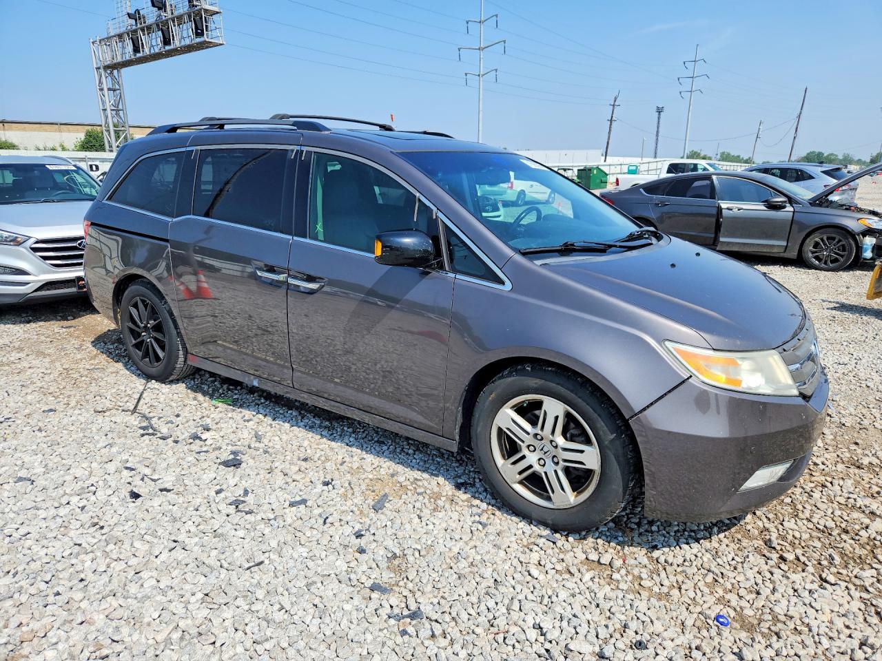 2011 Honda Odyssey Touring Gray vin: 5FNRL5H93BB064570