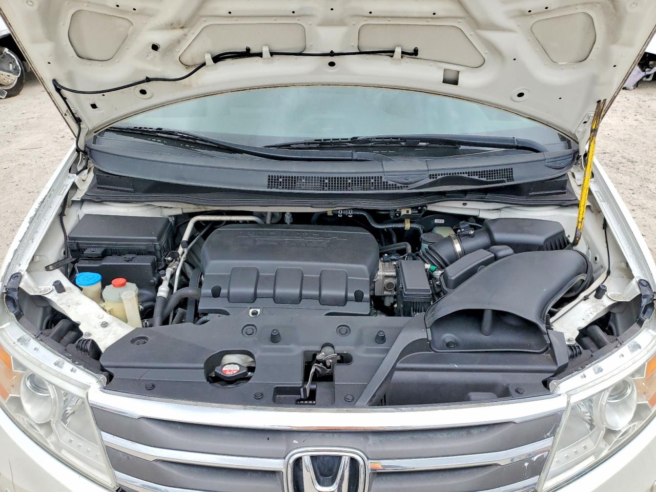 2012 Honda Odyssey Touring Белый vin: 5FNRL5H93CB017153