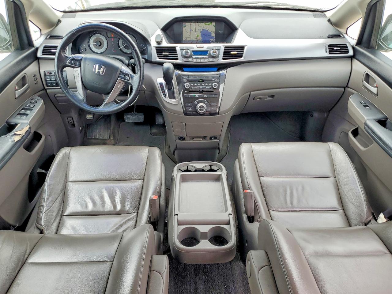 2012 Honda Odyssey Touring Белый vin: 5FNRL5H93CB017153