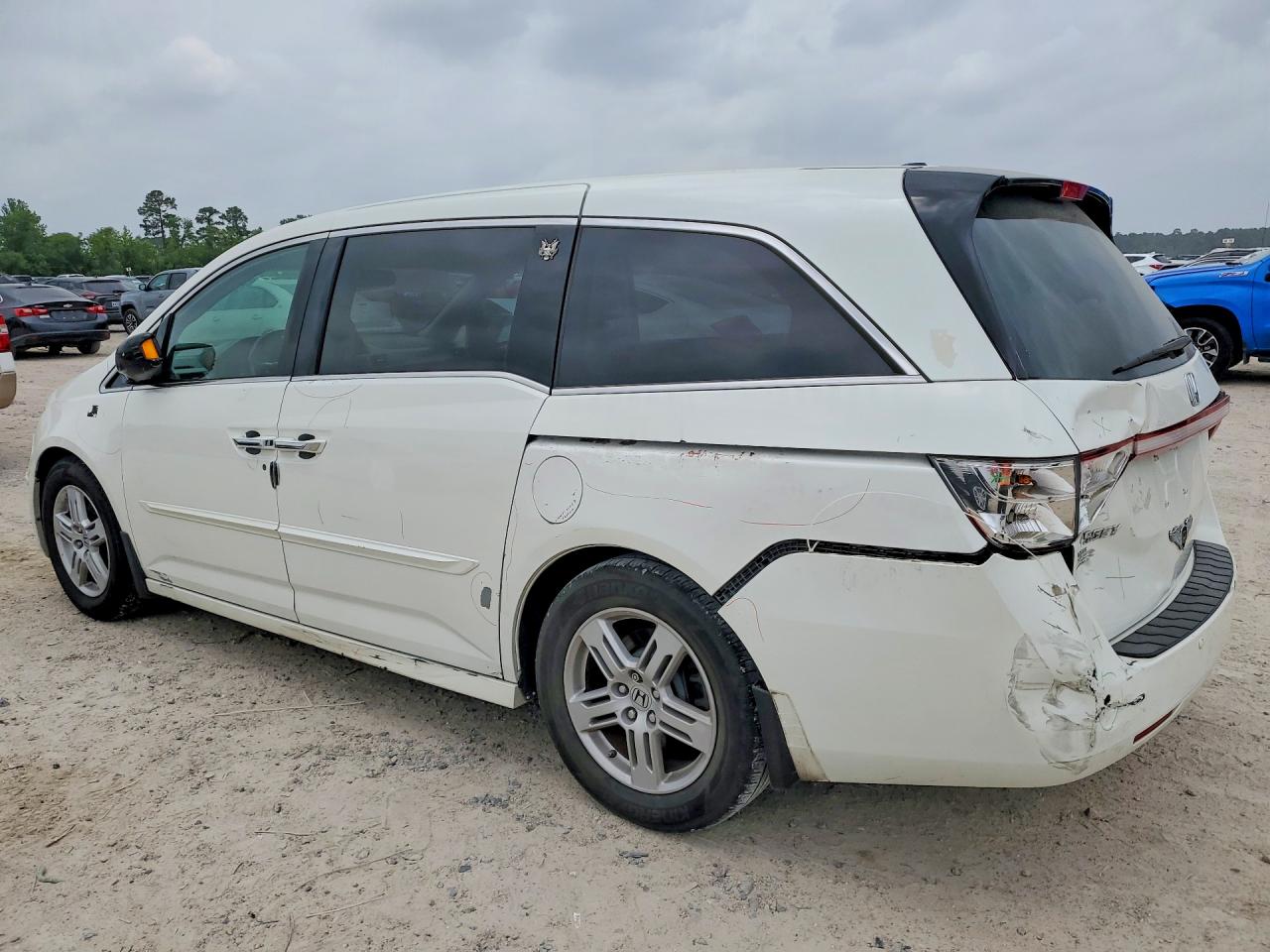 2012 Honda Odyssey Touring Белый vin: 5FNRL5H93CB017153