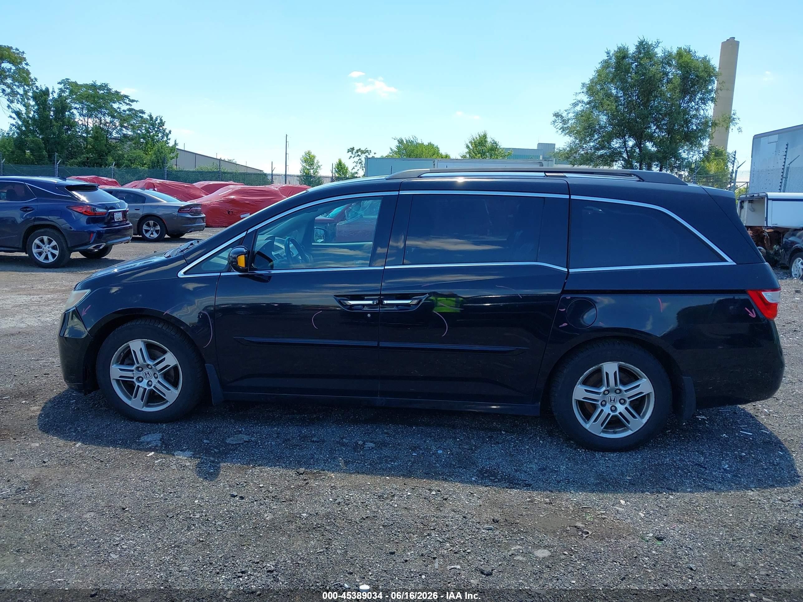 2012 Honda Odyssey Touring/touring Elite Black vin: 5FNRL5H93CB053070