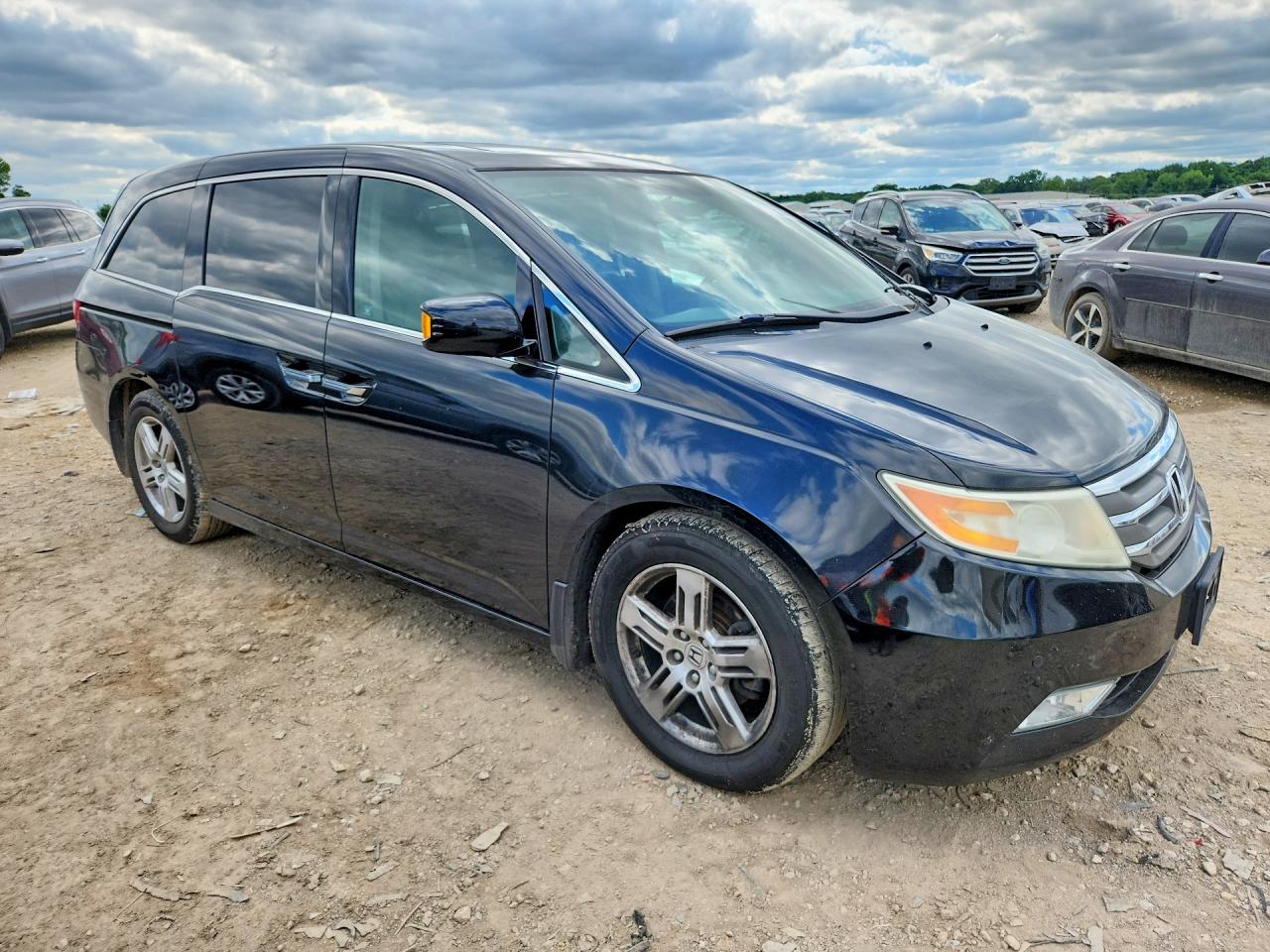 2012 Honda Odyssey Touring Black vin: 5FNRL5H93CB128494