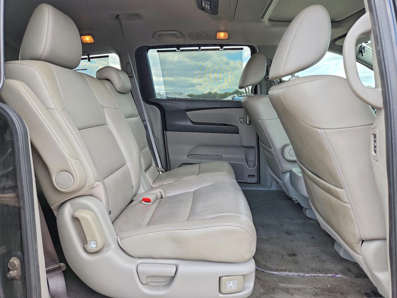 2012 Honda Odyssey Touring Black vin: 5FNRL5H93CB128494