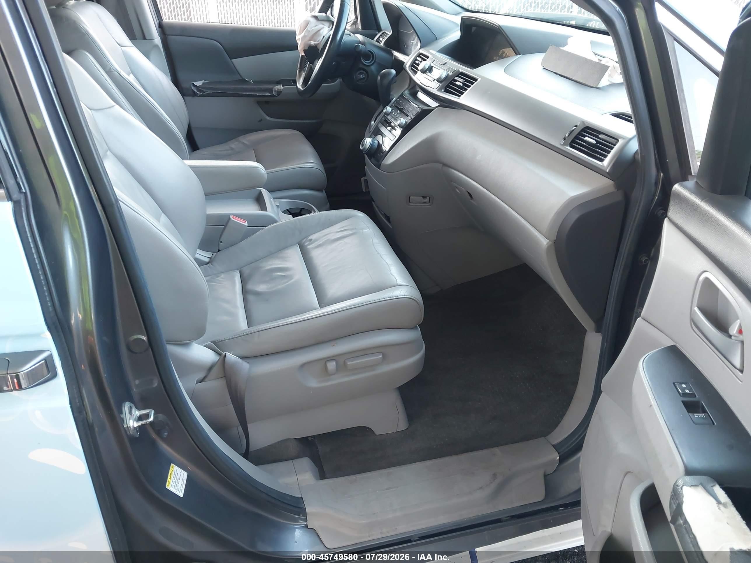 2013 Honda Odyssey Touring/touring Elite Blue vin: 5FNRL5H93DB006025