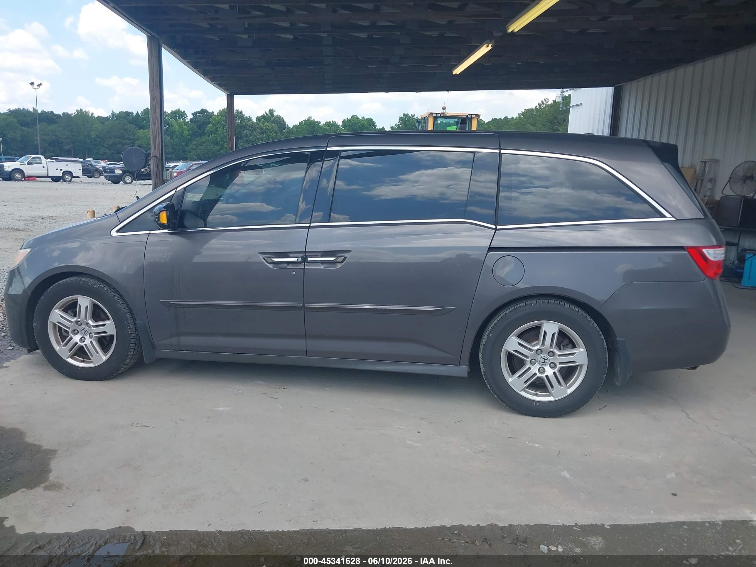 2013 Honda Odyssey Touring/touring Elite Серый vin: 5FNRL5H93DB050218