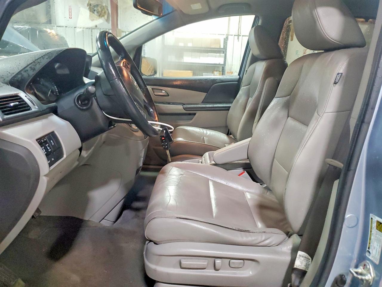 2013 Honda Odyssey Touring Blue vin: 5FNRL5H93DB052129