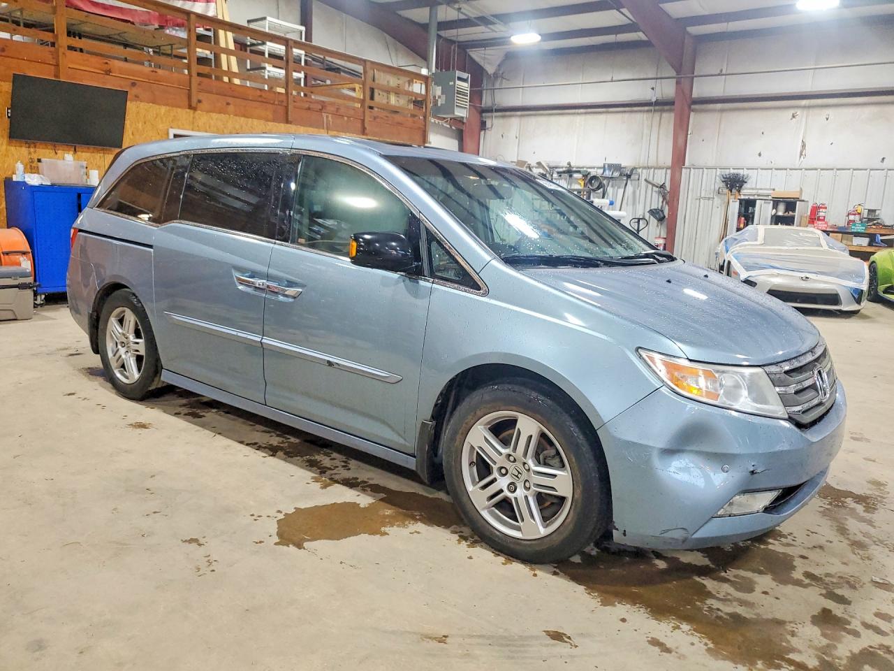 2013 Honda Odyssey Touring Blue vin: 5FNRL5H93DB052129
