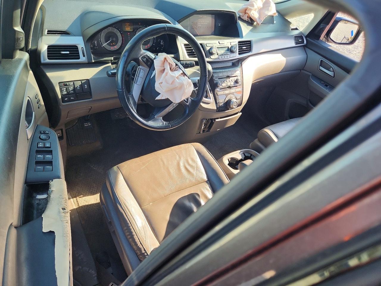 2013 Honda Odyssey Touring Gray vin: 5FNRL5H93DB079606