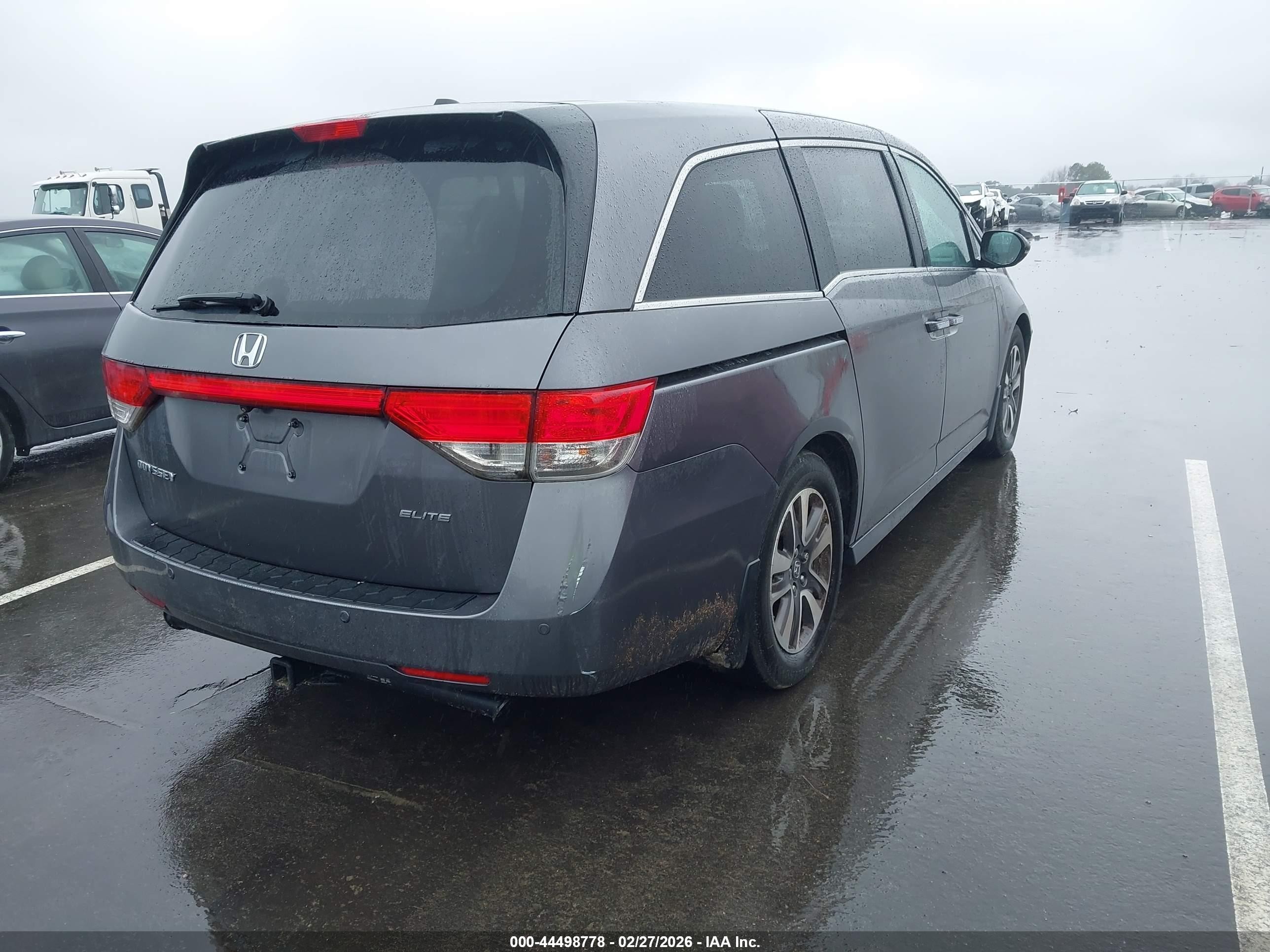 2014 Honda Odyssey Touring/touring Elite Gray vin: 5FNRL5H93EB001117