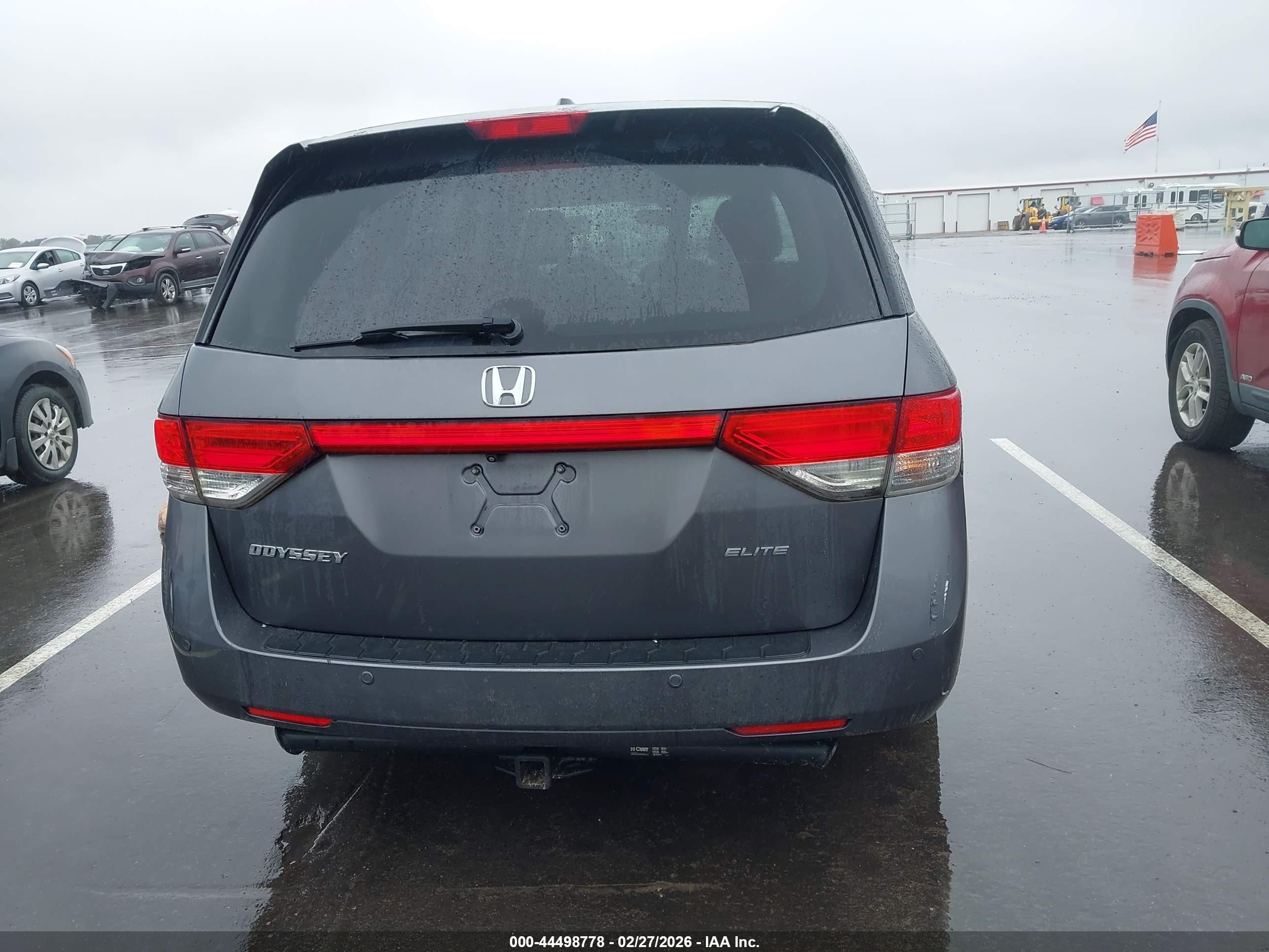 2014 Honda Odyssey Touring/touring Elite Gray vin: 5FNRL5H93EB001117
