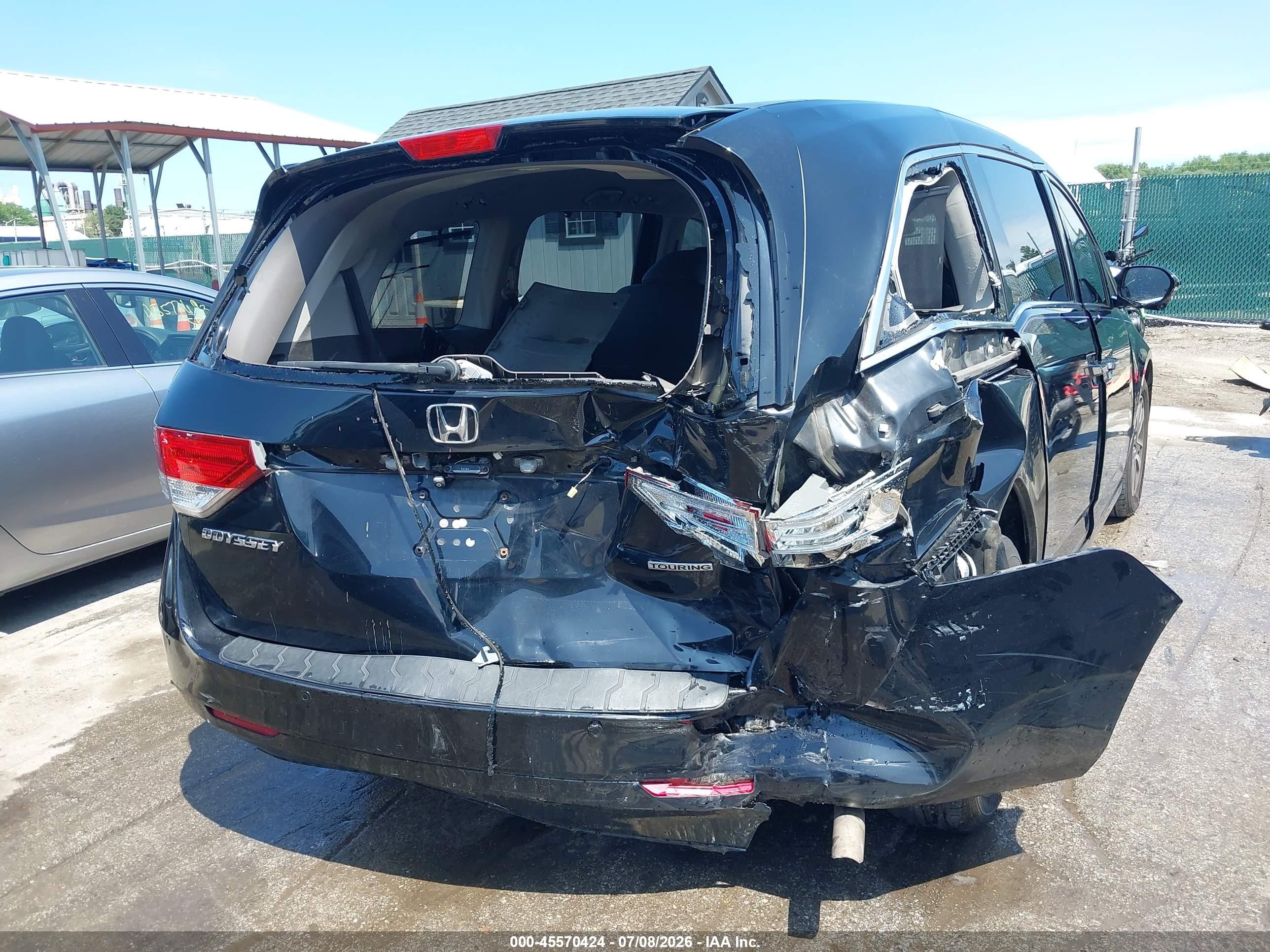 2014 Honda Odyssey Touring/touring Elite Black vin: 5FNRL5H93EB001831