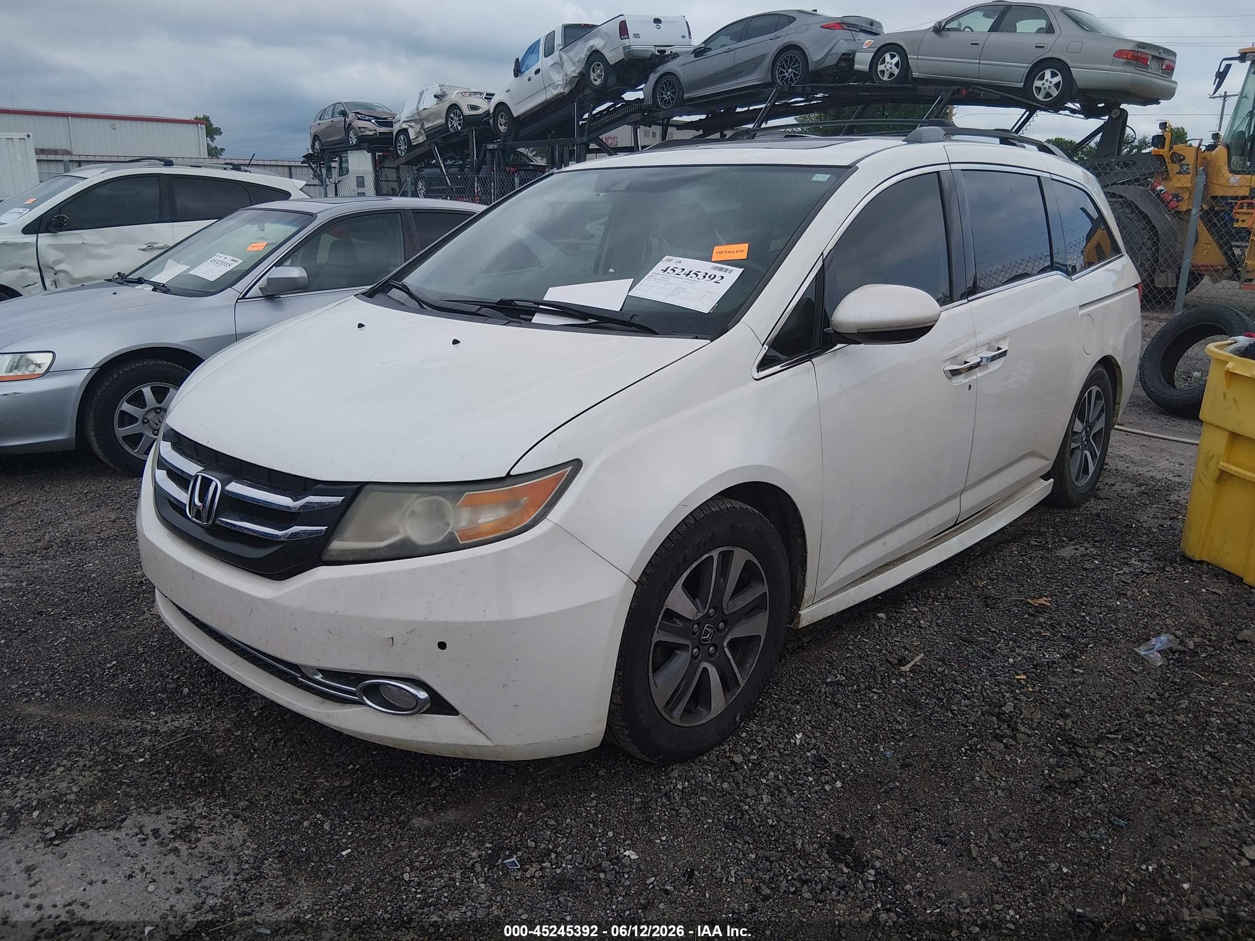 2014 Honda Odyssey Touring/touring Elite White vin: 5FNRL5H93EB032934