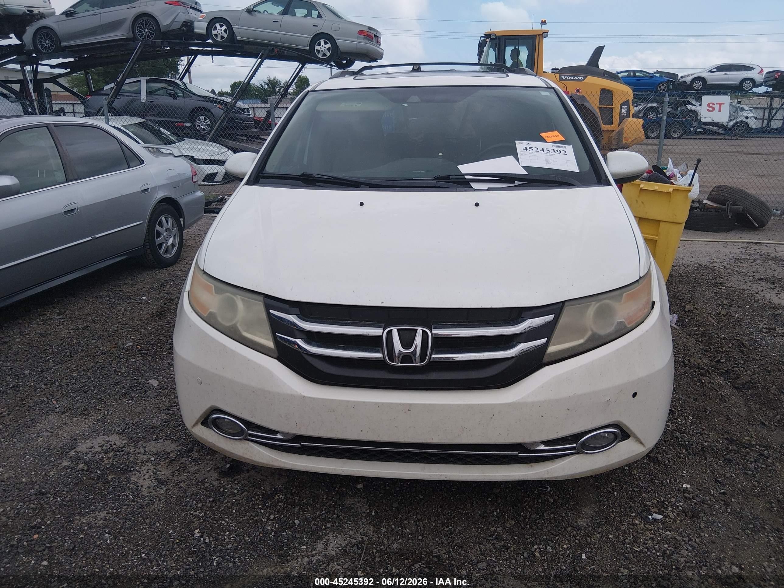2014 Honda Odyssey Touring/touring Elite White vin: 5FNRL5H93EB032934