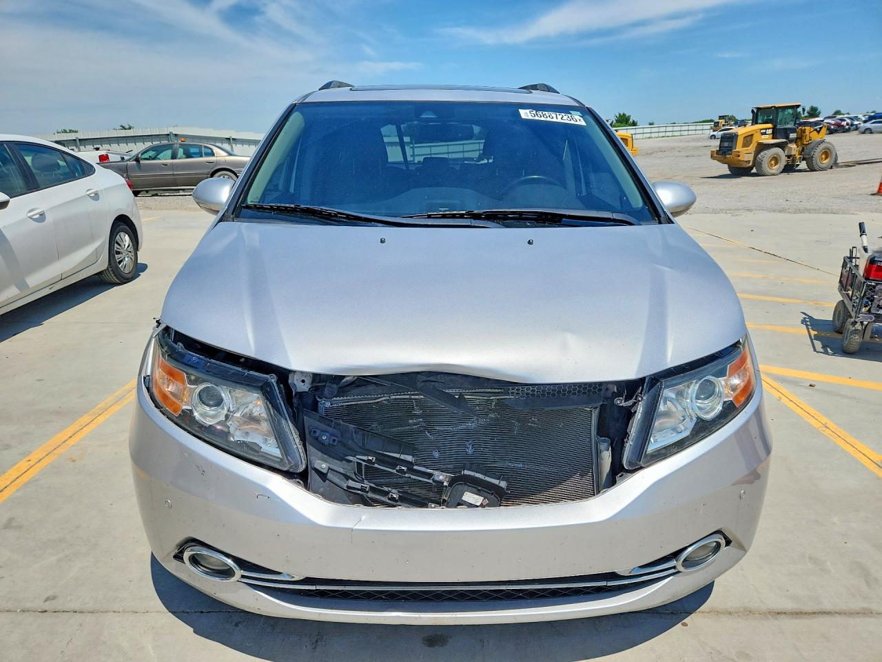 2014 Honda Odyssey Touring Silver vin: 5FNRL5H93EB037907