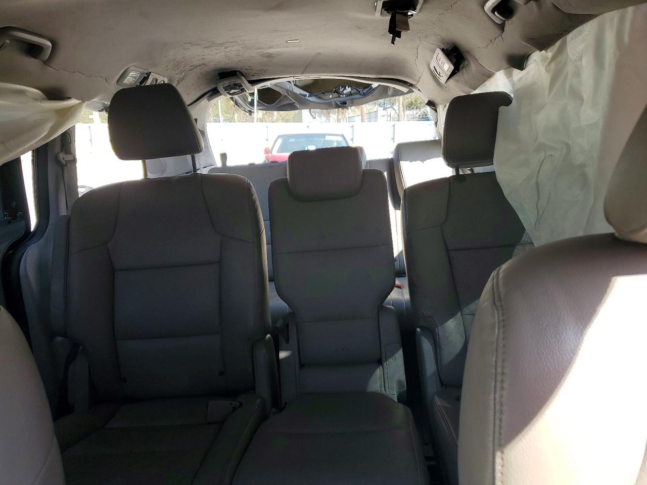 2014 Honda Odyssey Touring Black vin: 5FNRL5H93EB041066