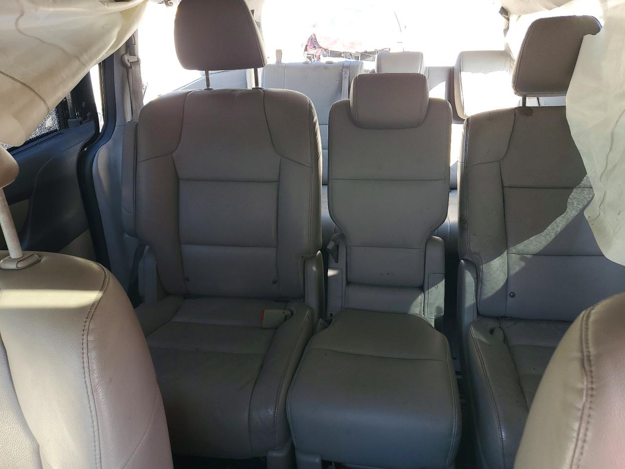 2014 Honda Odyssey Touring Black vin: 5FNRL5H93EB041066