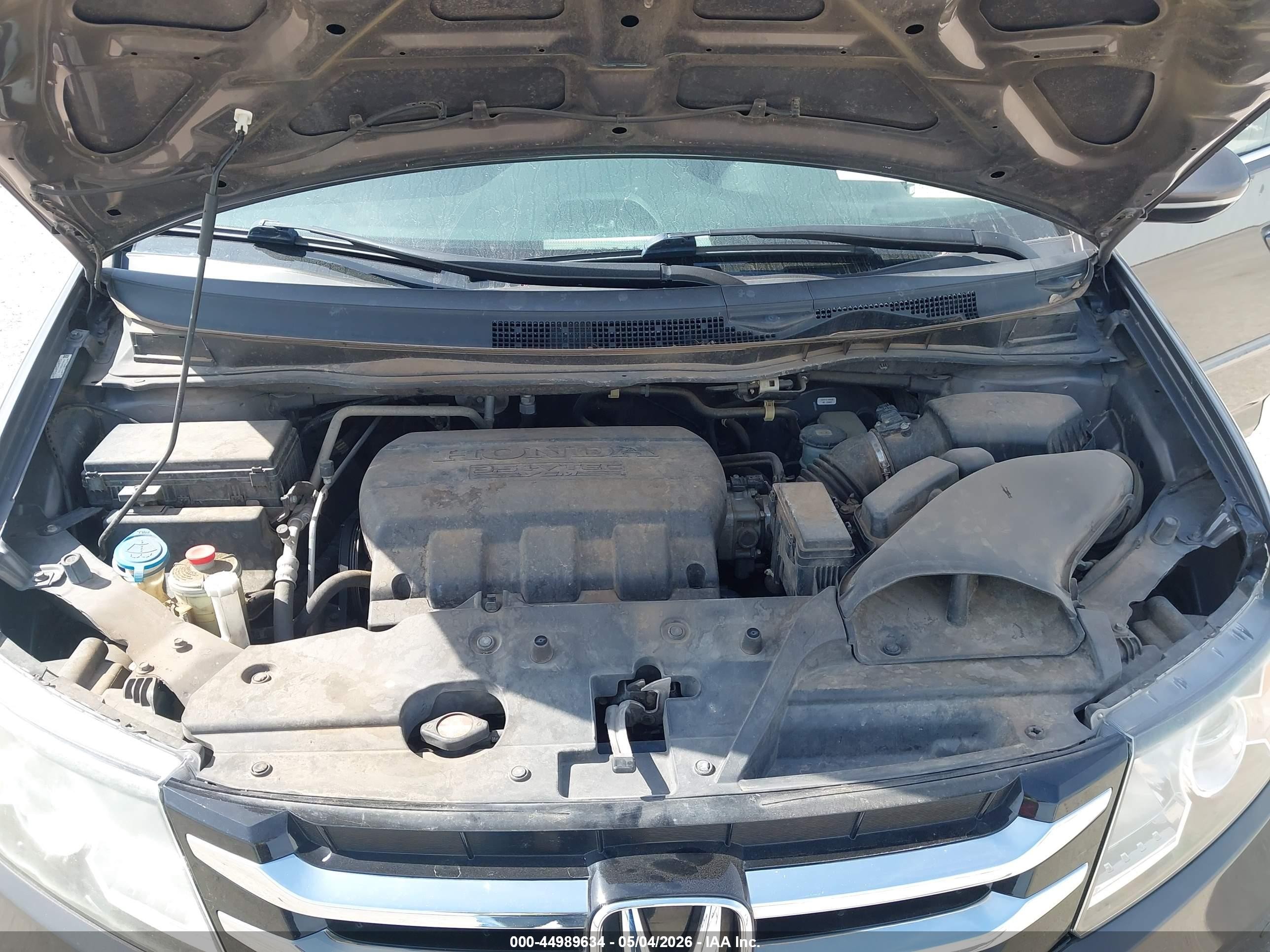2014 Honda Odyssey Touring/touring Elite Gray vin: 5FNRL5H93EB111679
